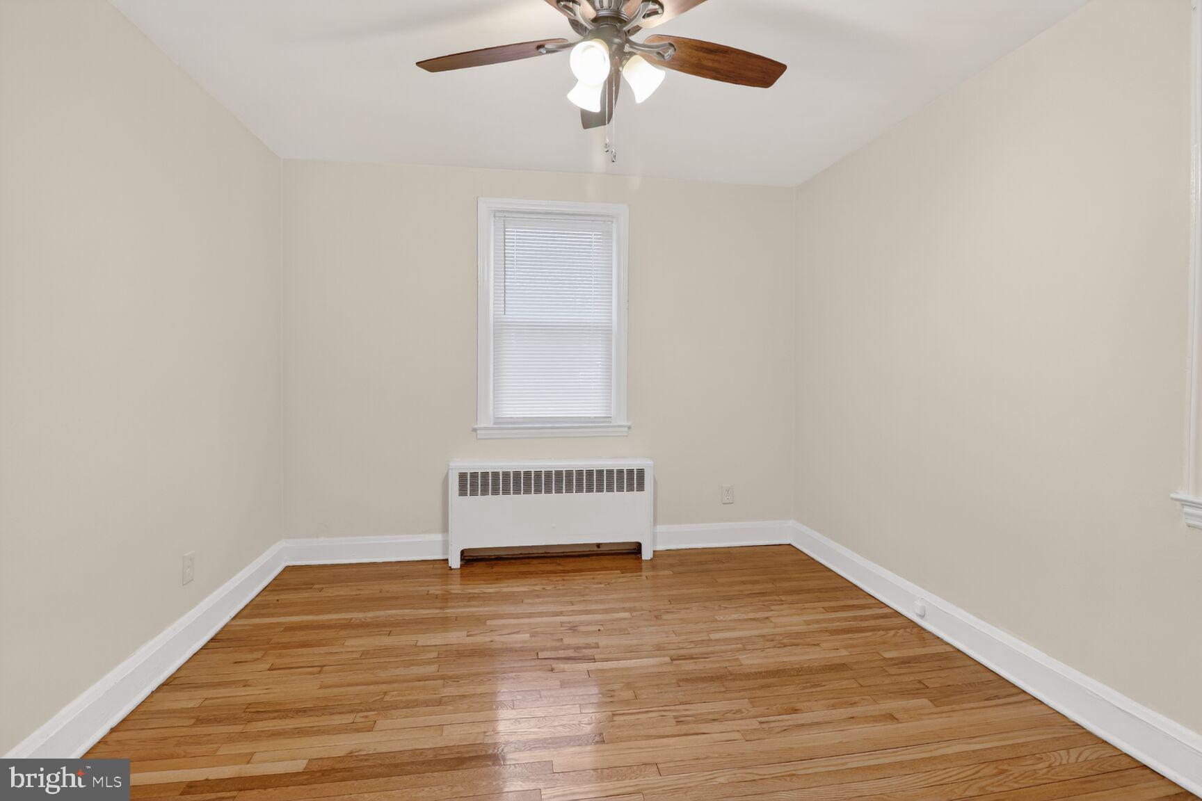 6133 PARKWAY DRIVE 1