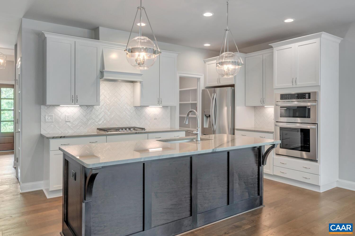 OLD TRAIL - Residential