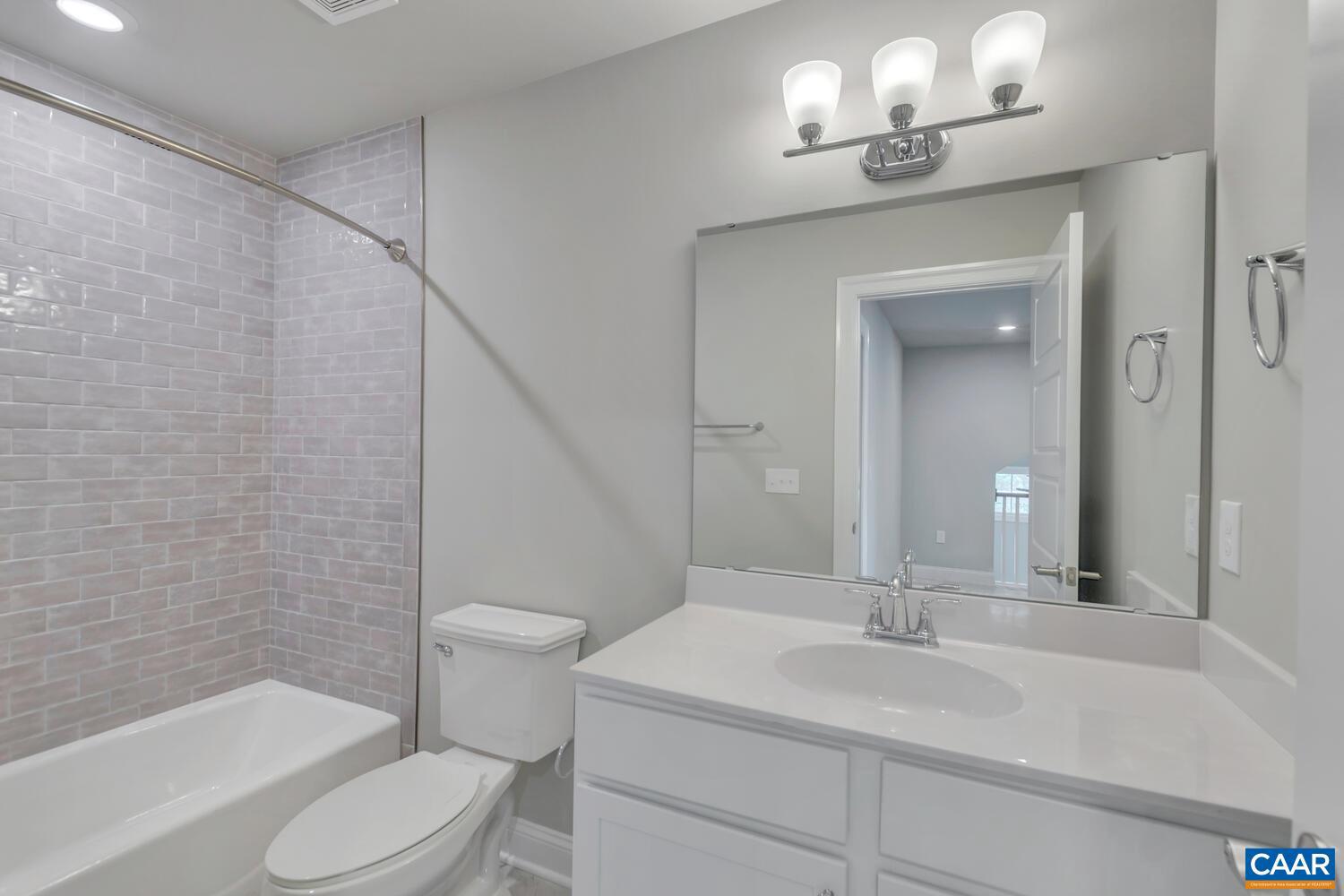 OLD TRAIL - Residential