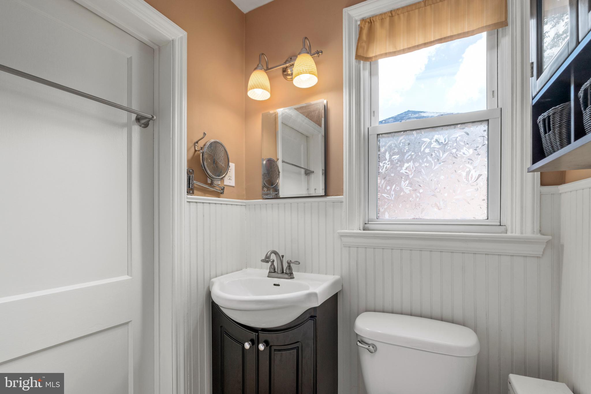 MOUNT WASHINGTON - Residential Lease