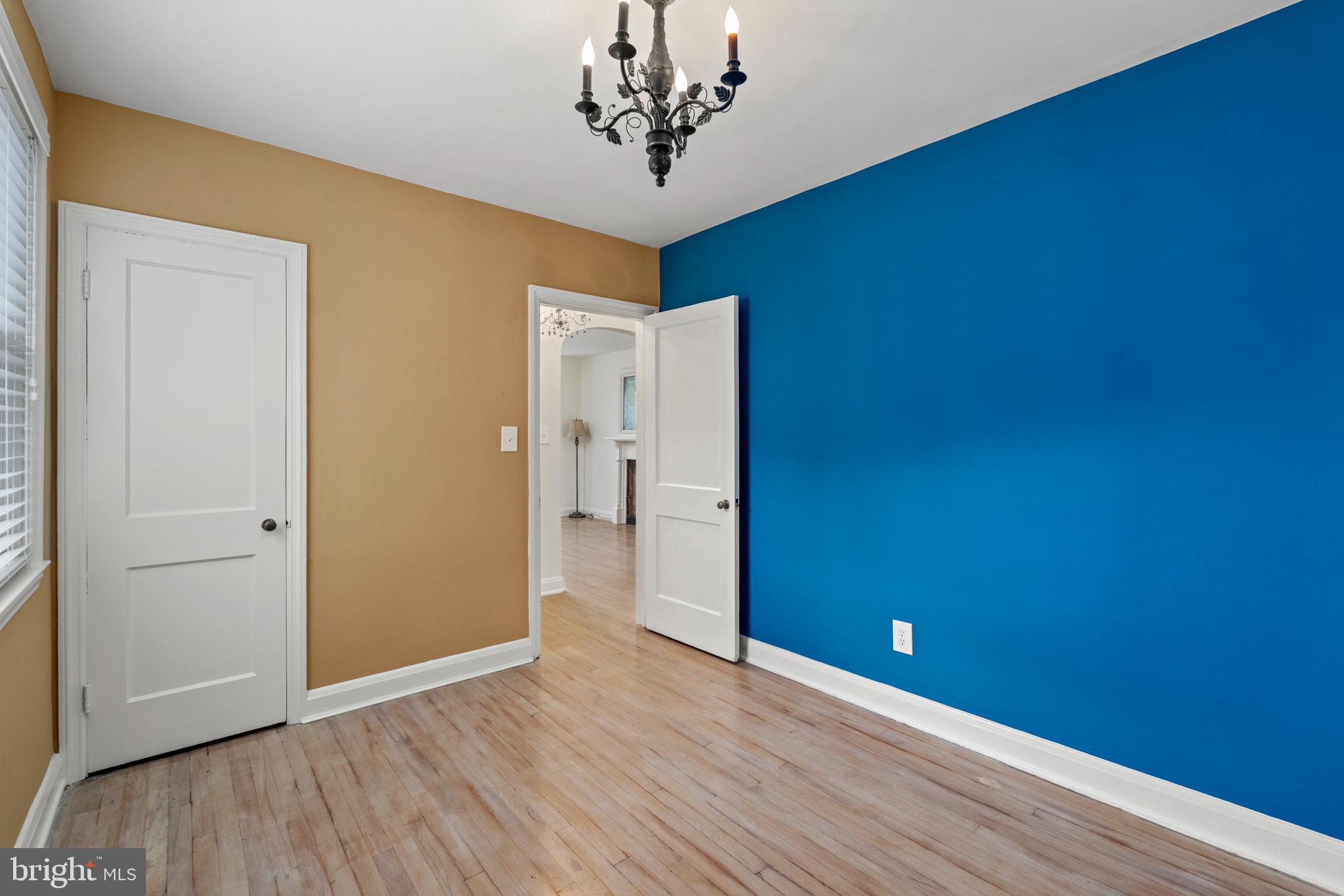 MOUNT WASHINGTON - Residential Lease