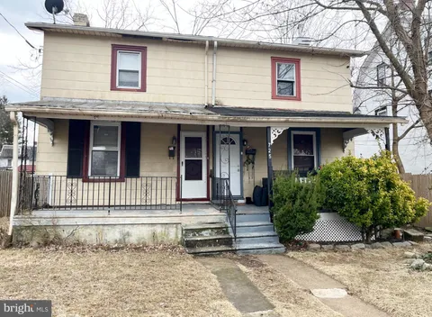 725 Preston Avenue, Bryn Mawr, PA MLS: PADE2084968