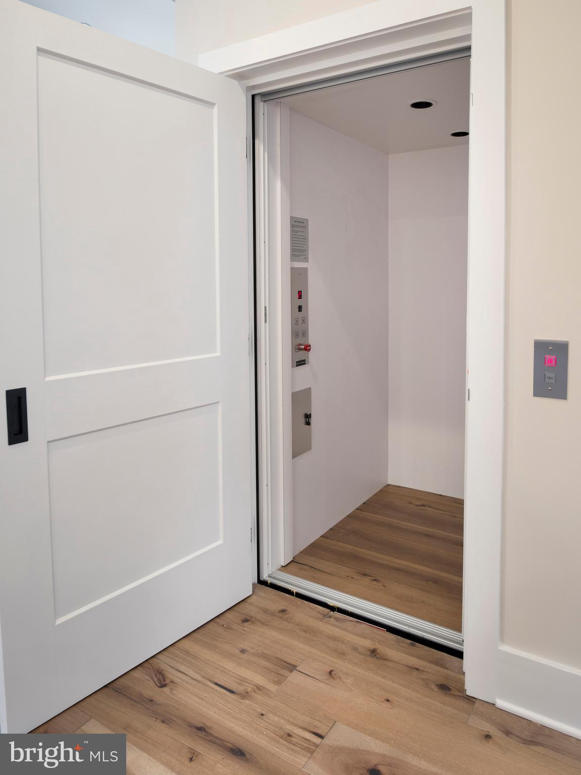 NEWTOWN WALK AT ELLIS PRESERVE - Residential