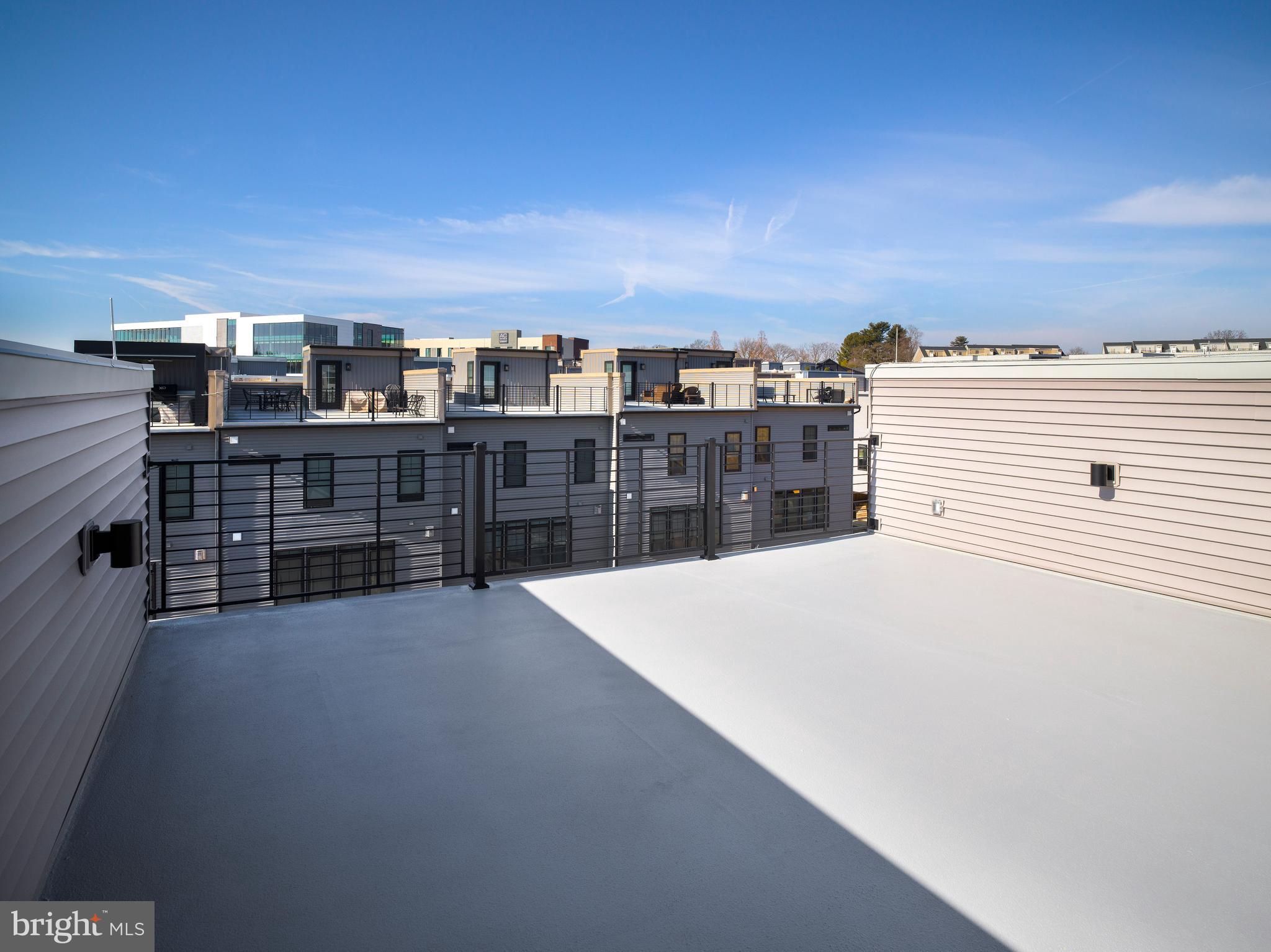 NEWTOWN WALK AT ELLIS PRESERVE - Residential