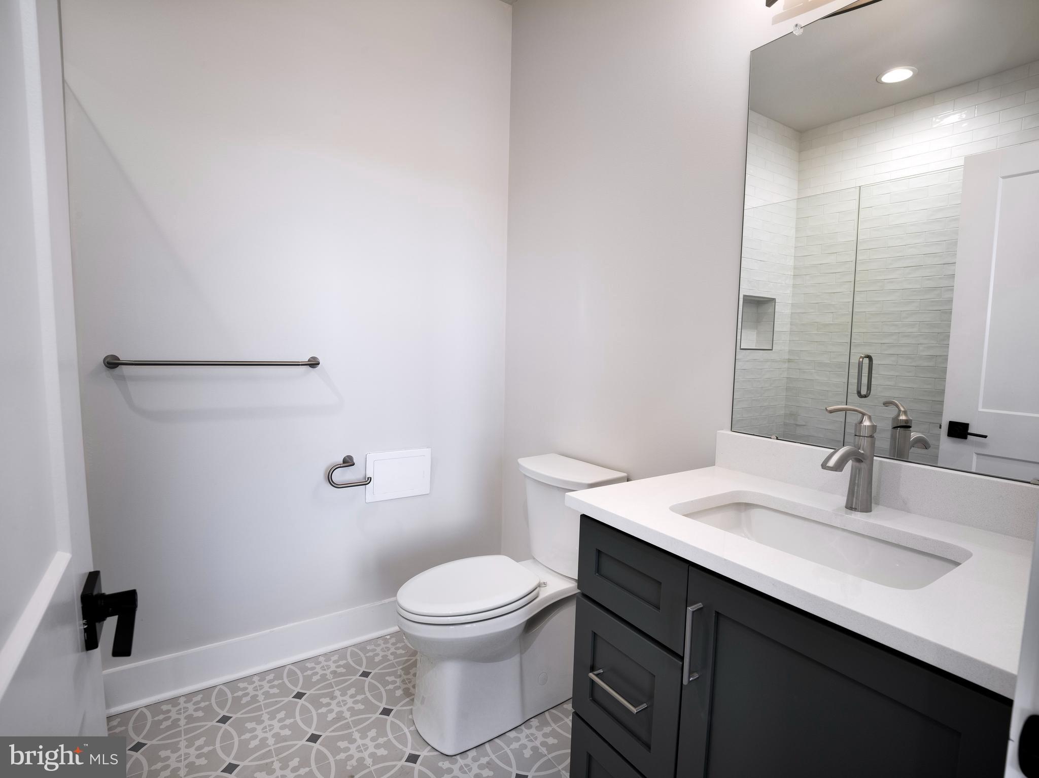 NEWTOWN WALK AT ELLIS PRESERVE - Residential