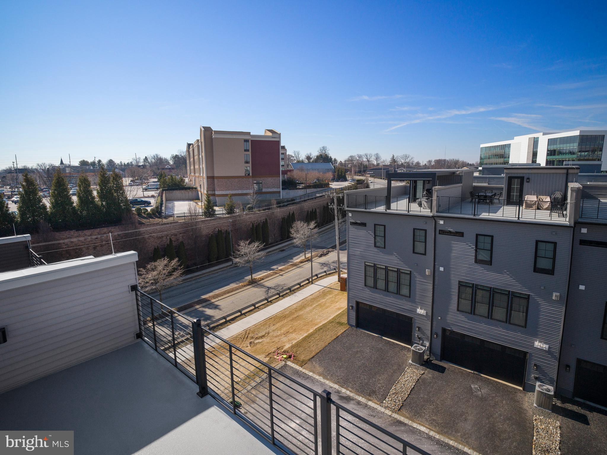 NEWTOWN WALK AT ELLIS PRESERVE - Residential