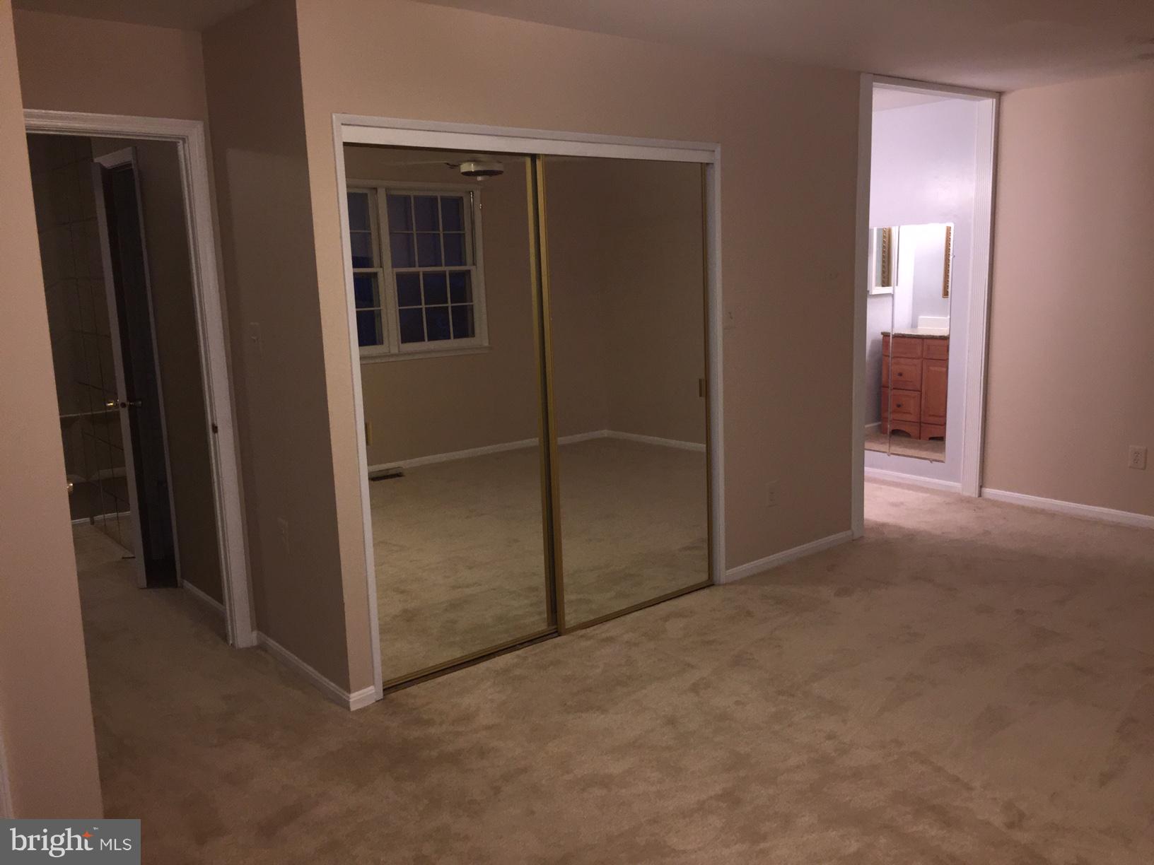 KINGS PARK WEST - Residential Lease