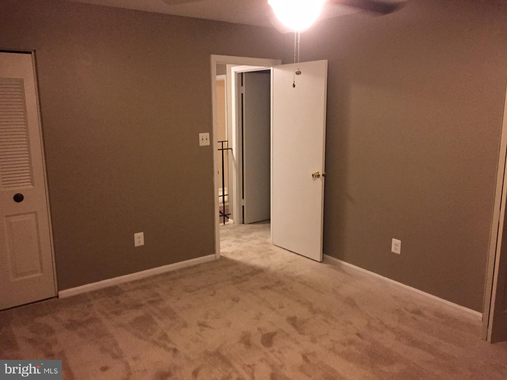 KINGS PARK WEST - Residential Lease