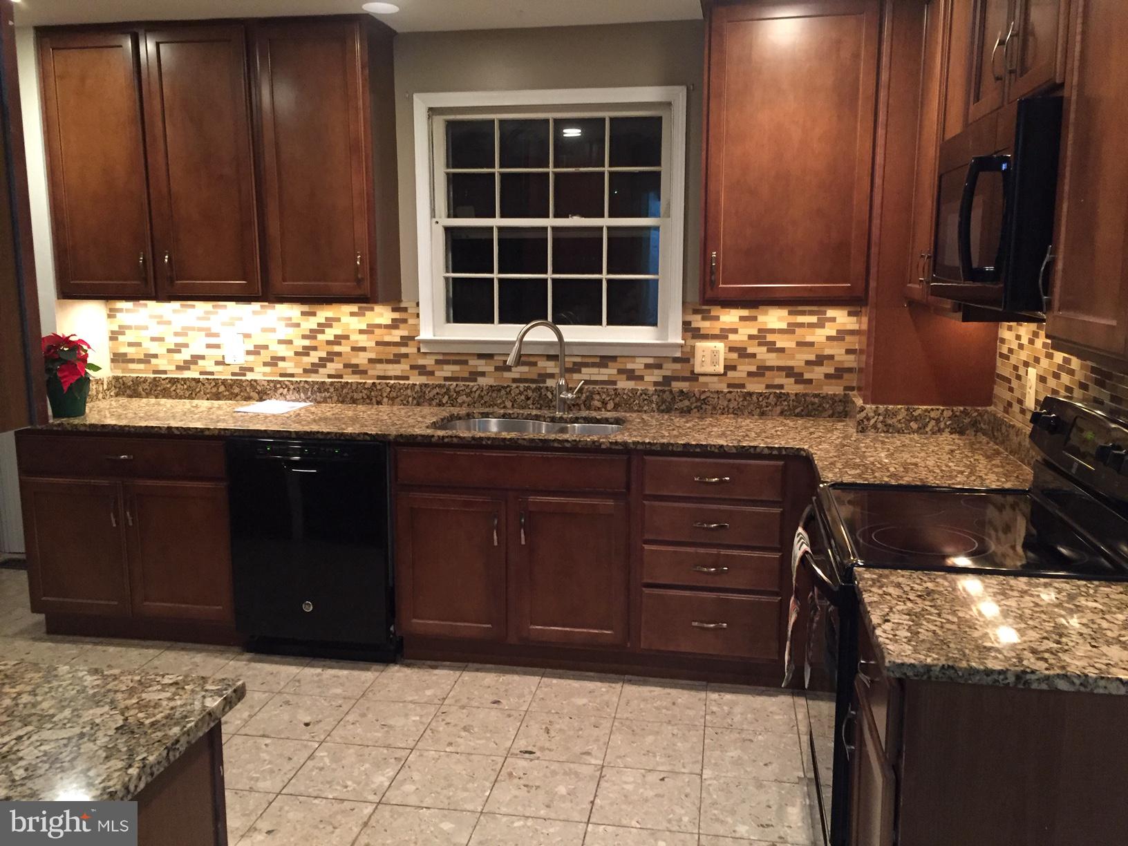 KINGS PARK WEST - Residential Lease