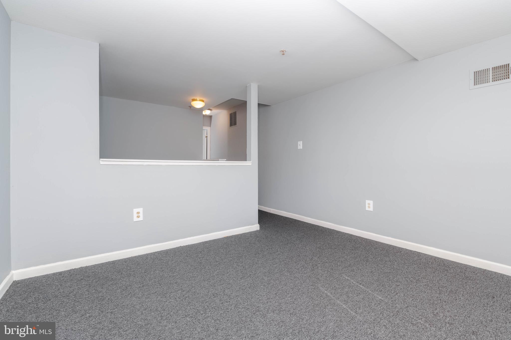 SANDTOWN-WINCHESTER - Residential