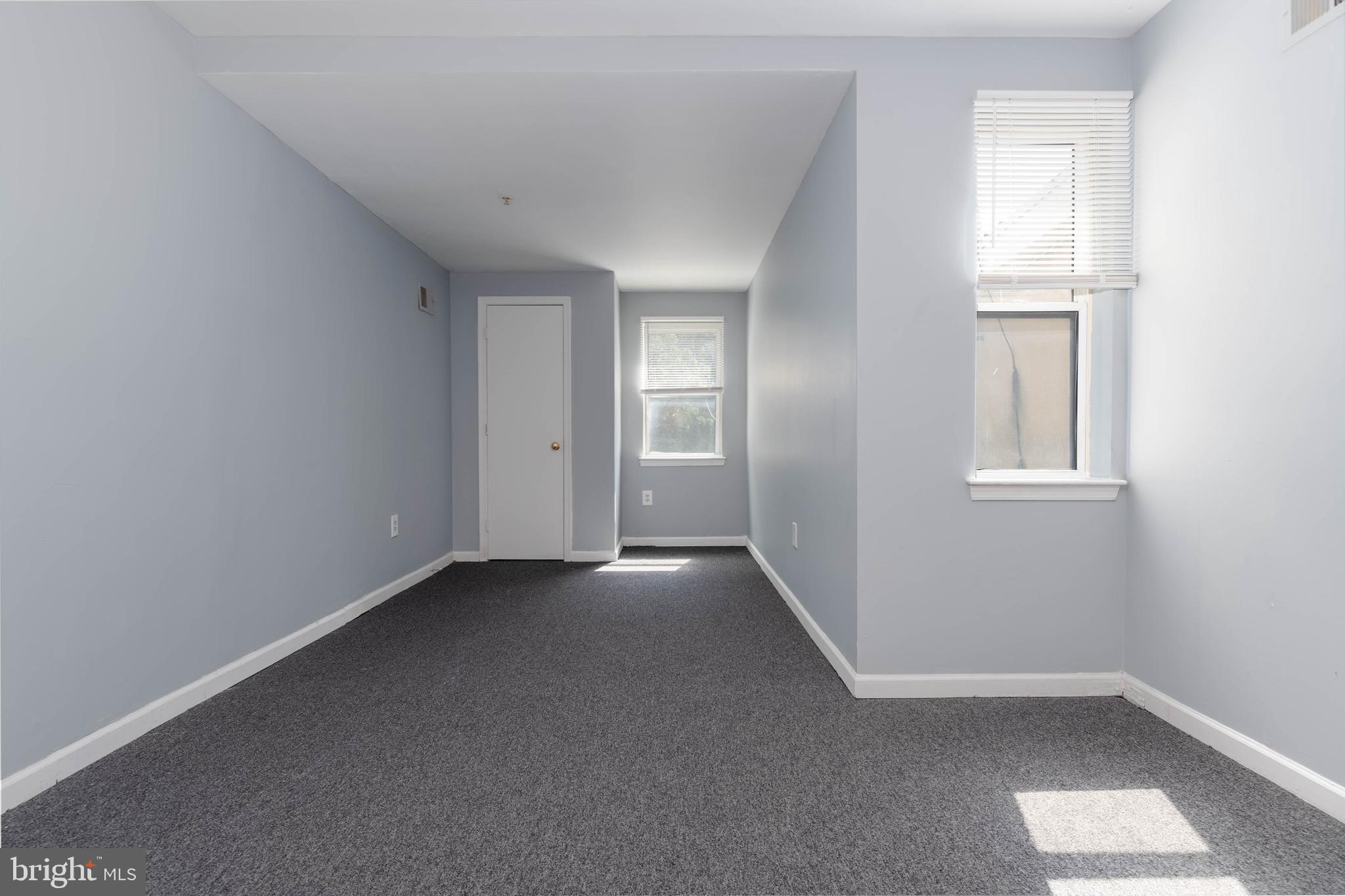 SANDTOWN-WINCHESTER - Residential