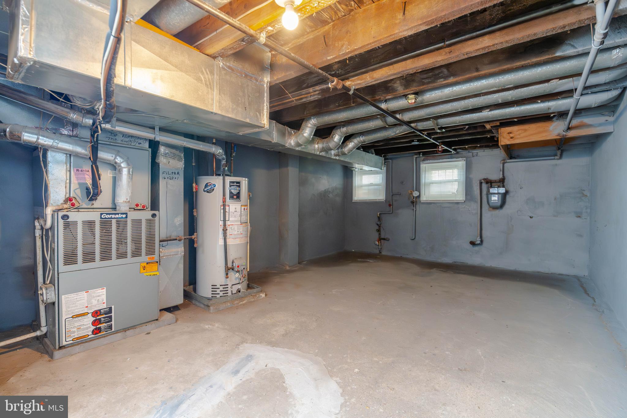 SANDTOWN-WINCHESTER - Residential