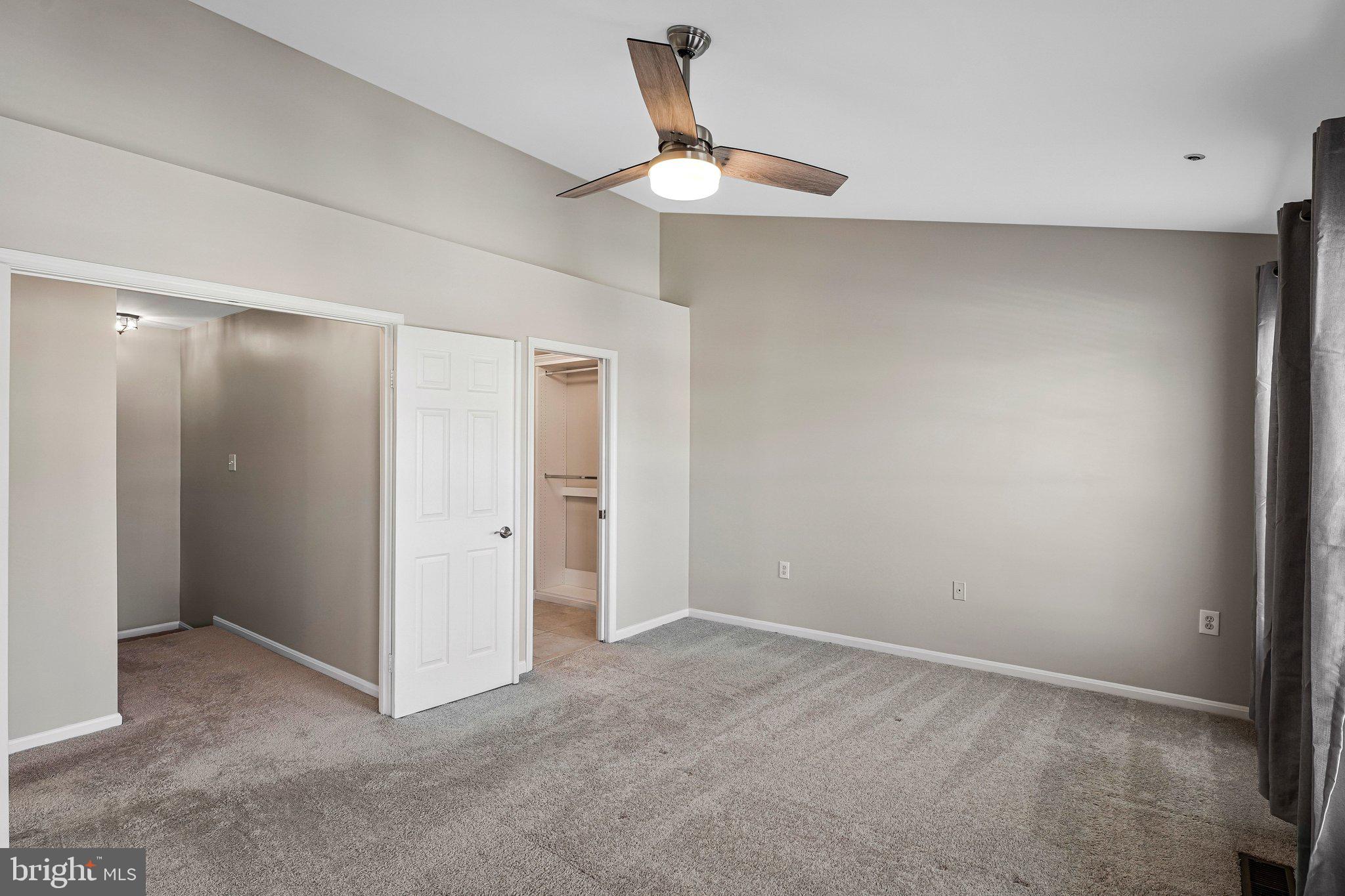 CARRIAGE PARK - Residential