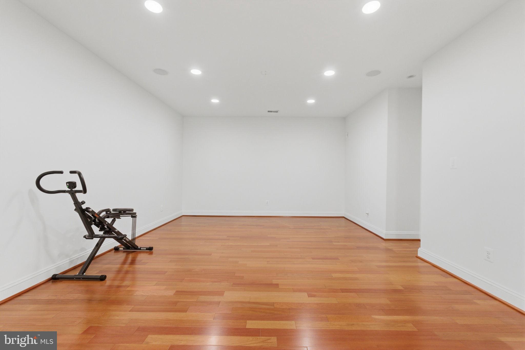 COVENTRY SPRINGS ESTATES - Residential