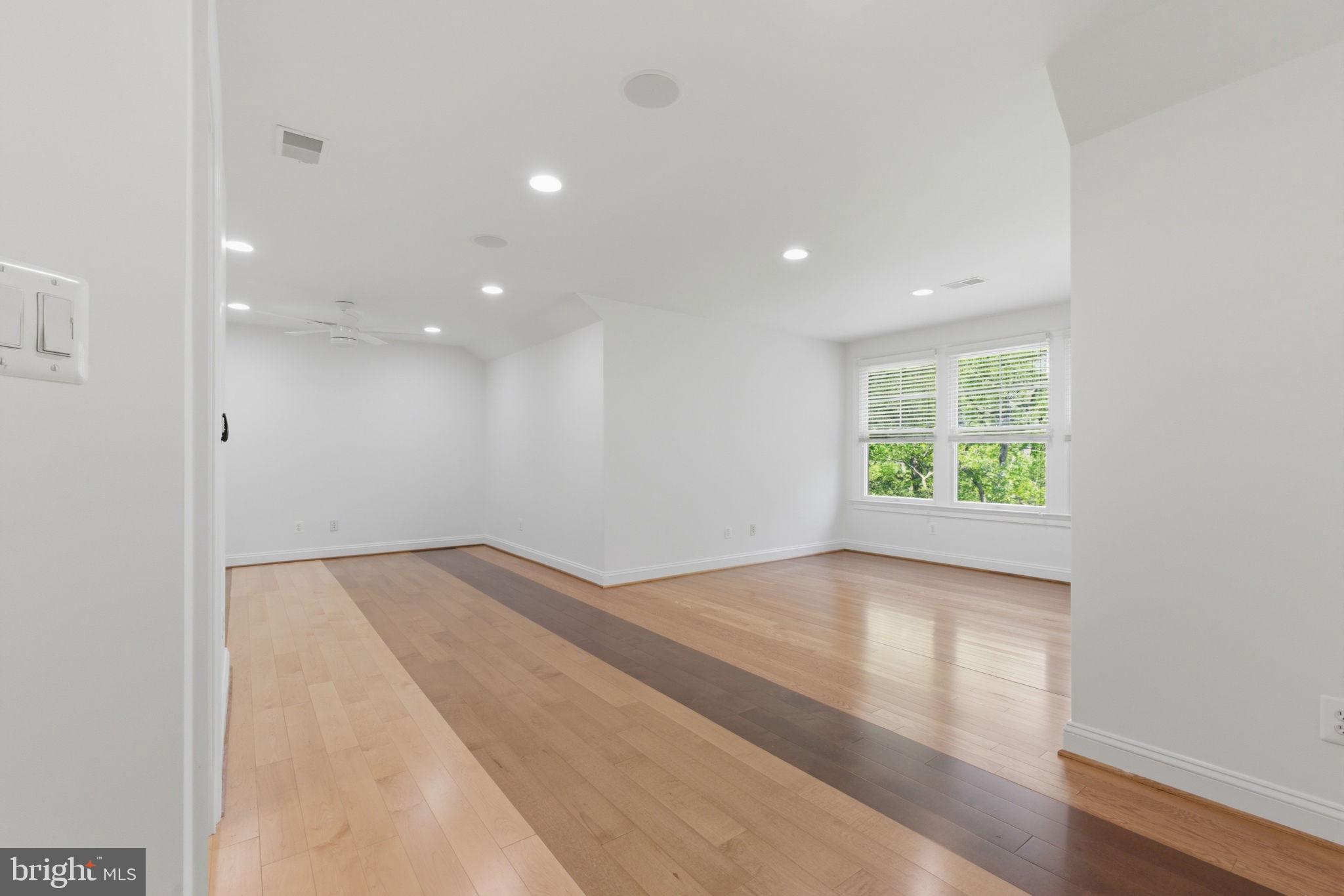 COVENTRY SPRINGS ESTATES - Residential