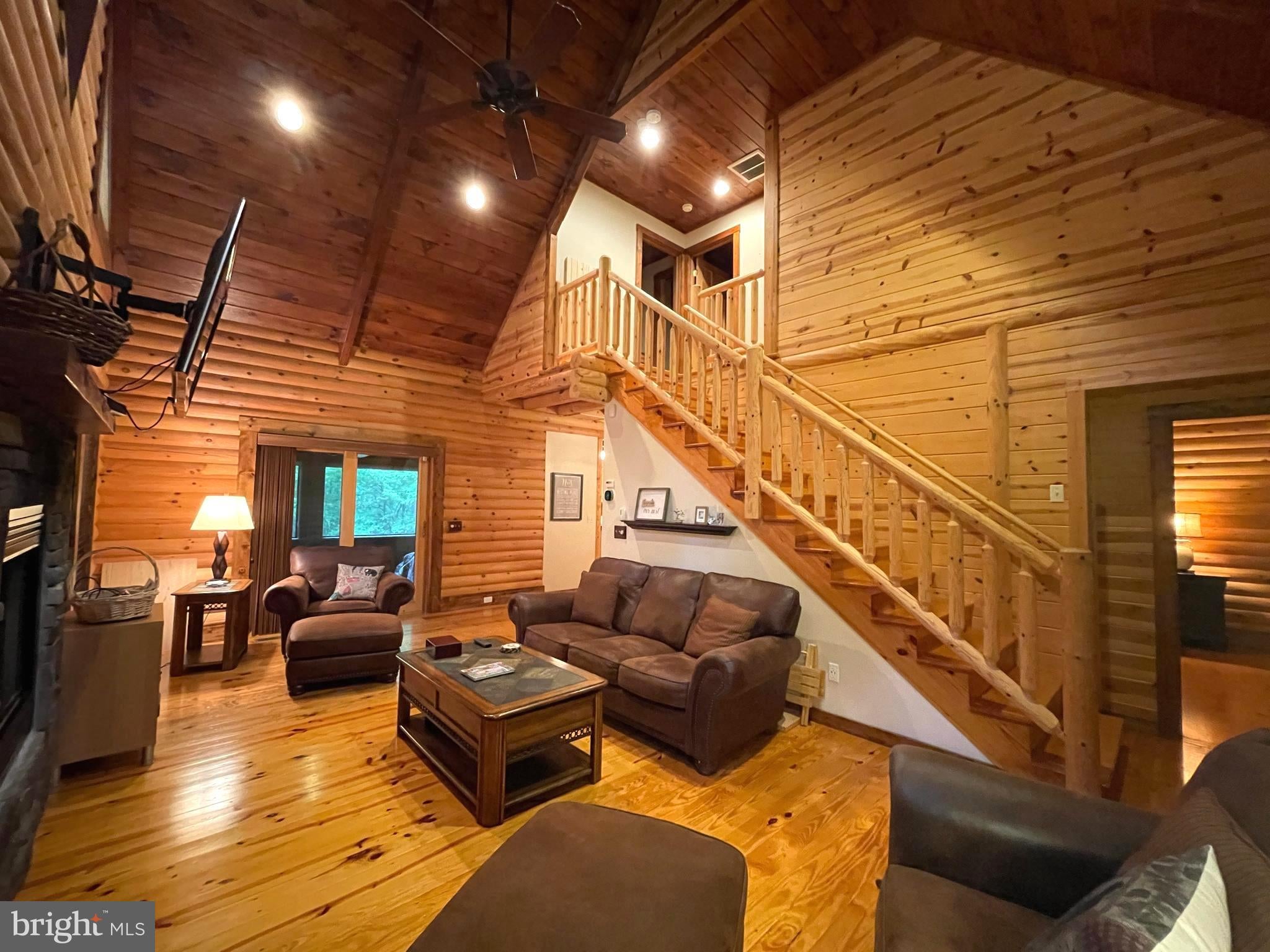 185 HIDDEN VALLEY LANE