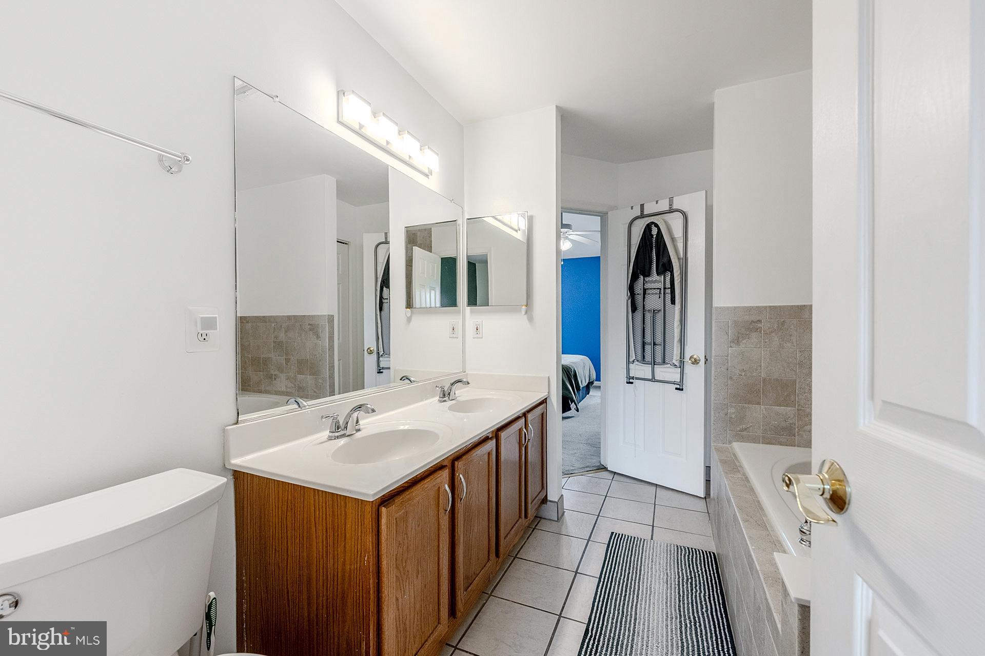 KINGSBROOKE - Residential