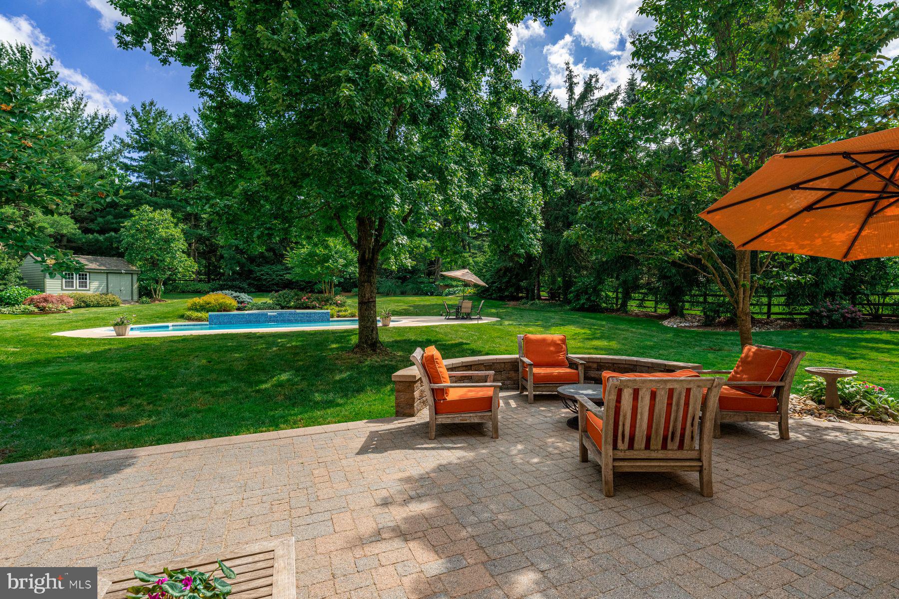 STONEGATE - Residential