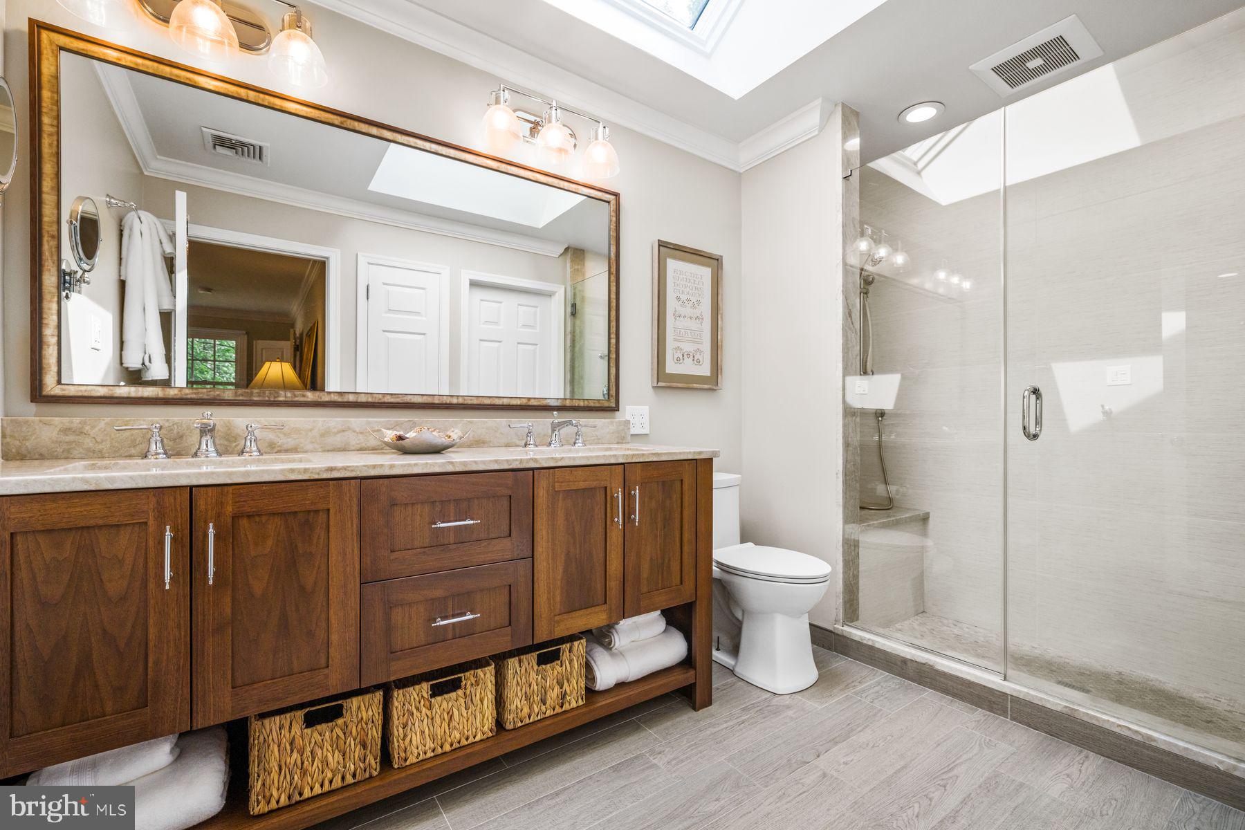 STONEGATE - Residential