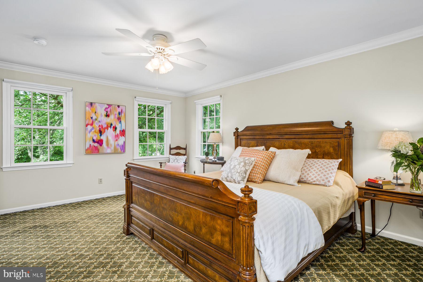 STONEGATE - Residential