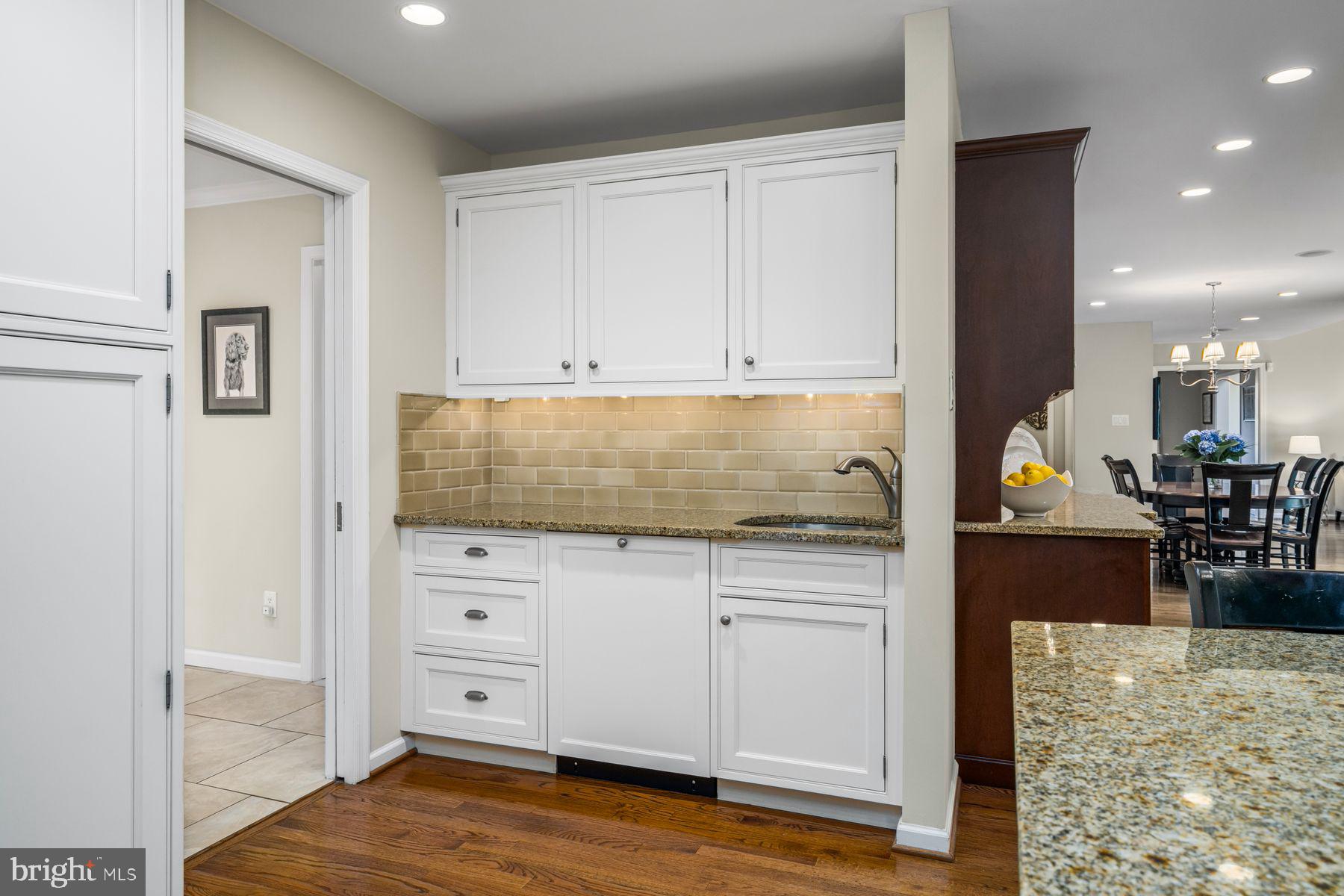 STONEGATE - Residential