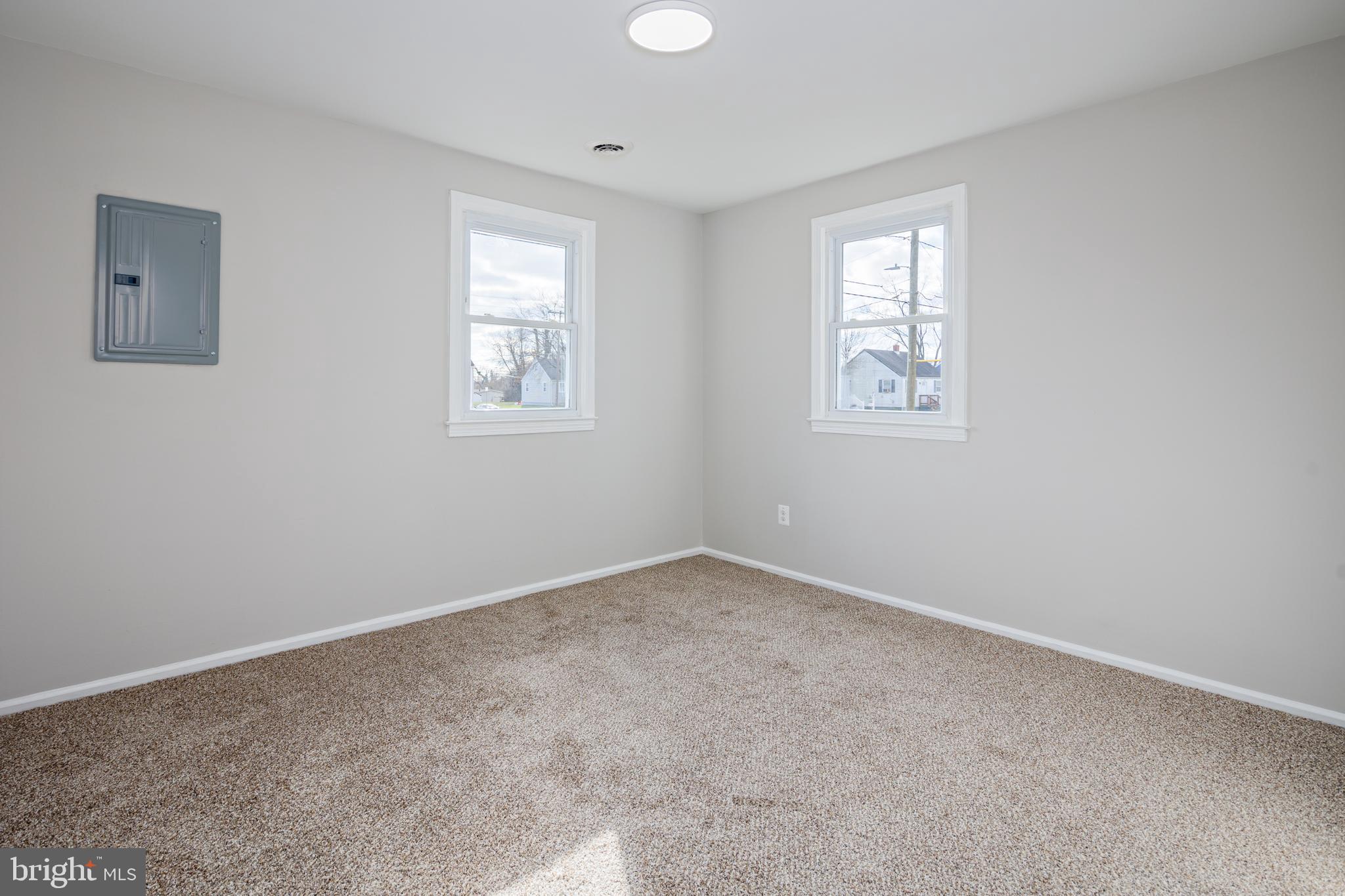 NORTH DEEN - Residential