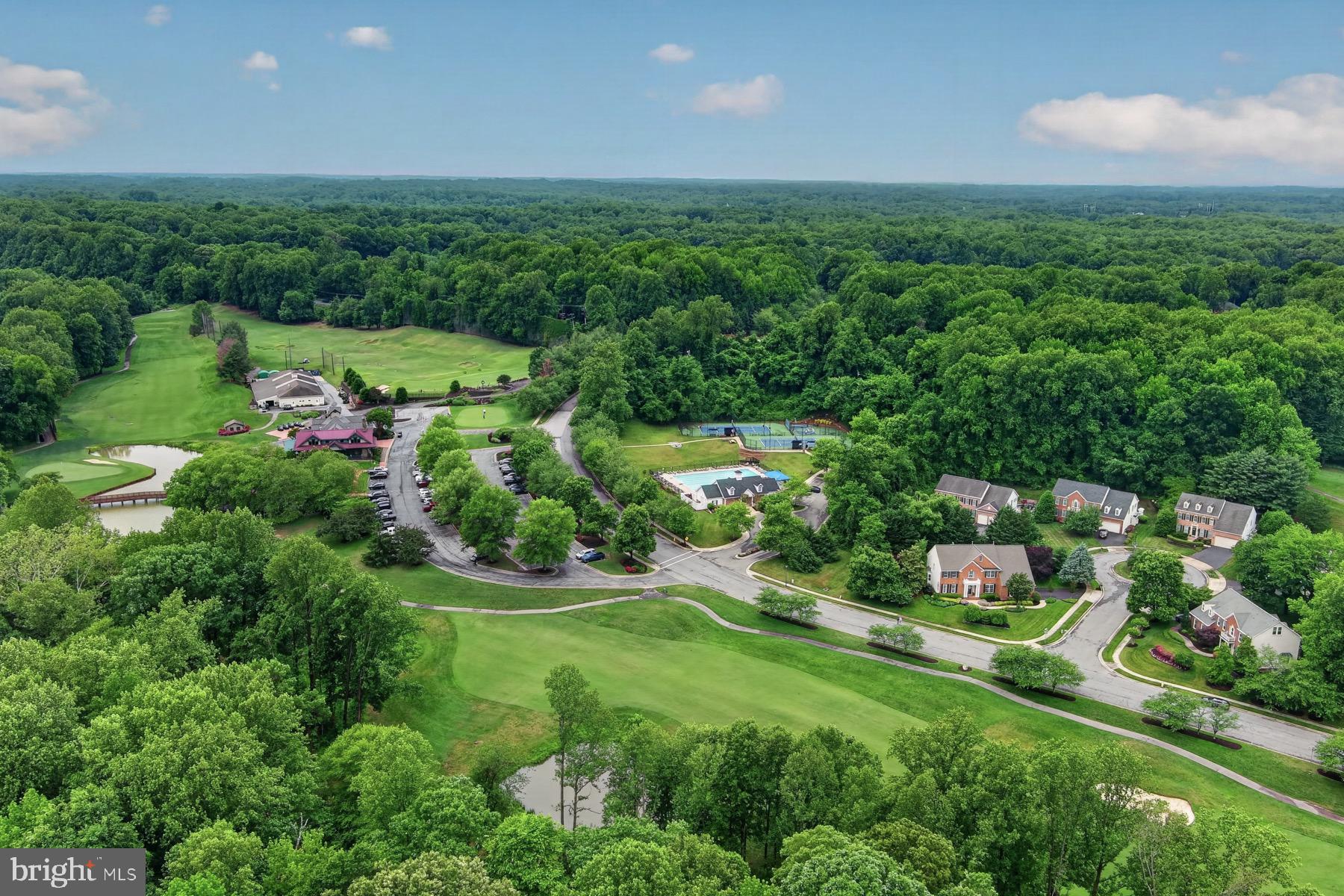 SOUTH RIVER COLONY - Residential
