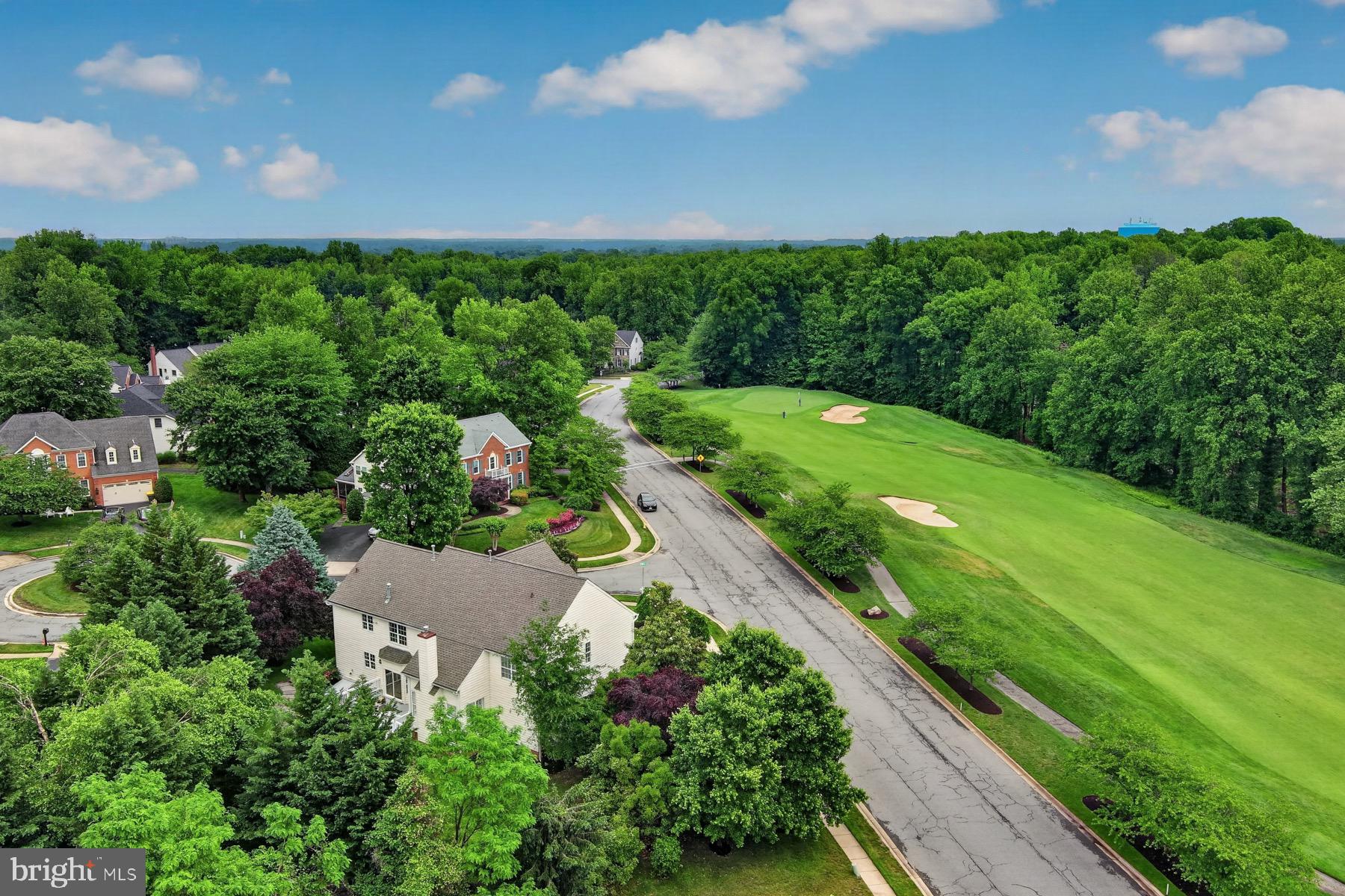 SOUTH RIVER COLONY - Residential