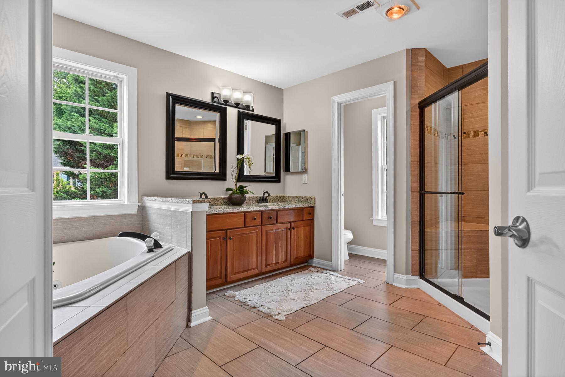 SOUTH RIVER COLONY - Residential