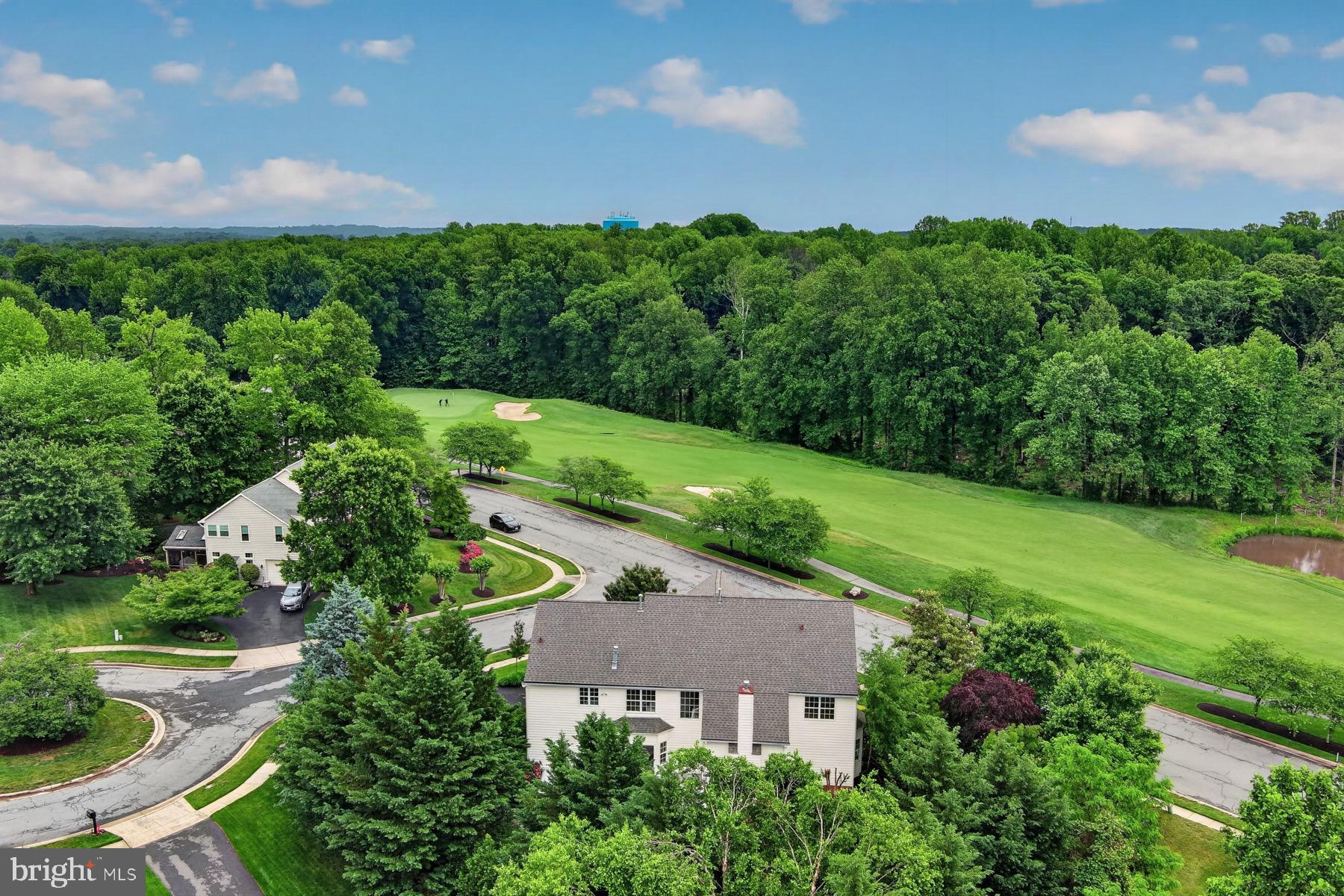 SOUTH RIVER COLONY - Residential