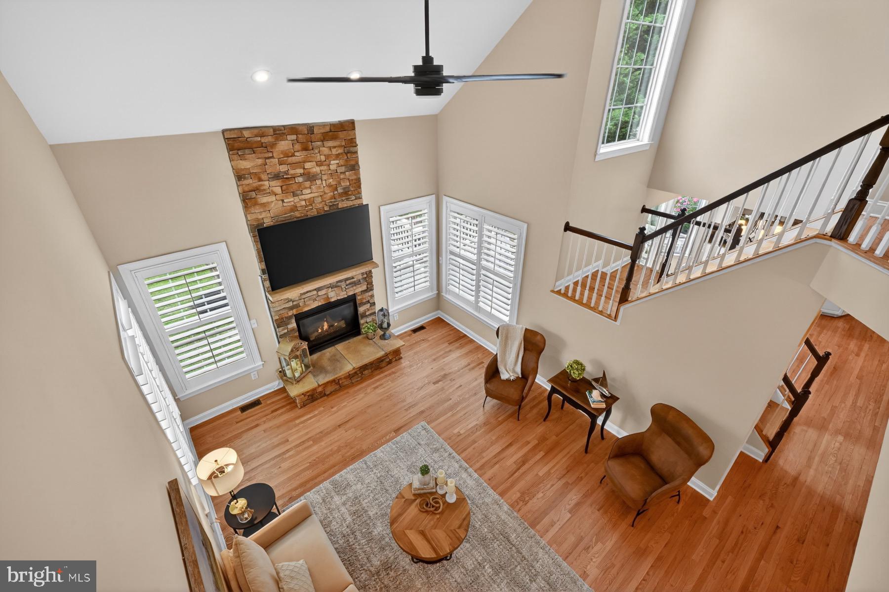 SOUTH RIVER COLONY - Residential
