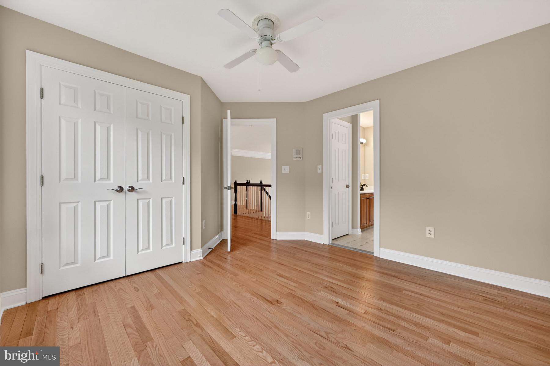 SOUTH RIVER COLONY - Residential