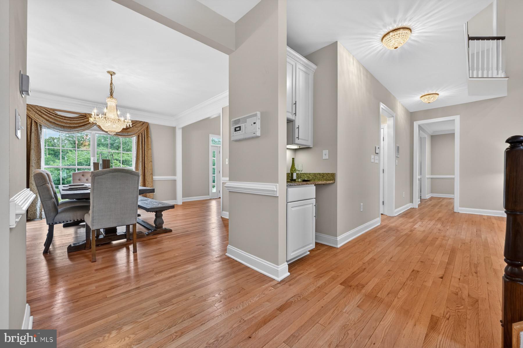 SOUTH RIVER COLONY - Residential