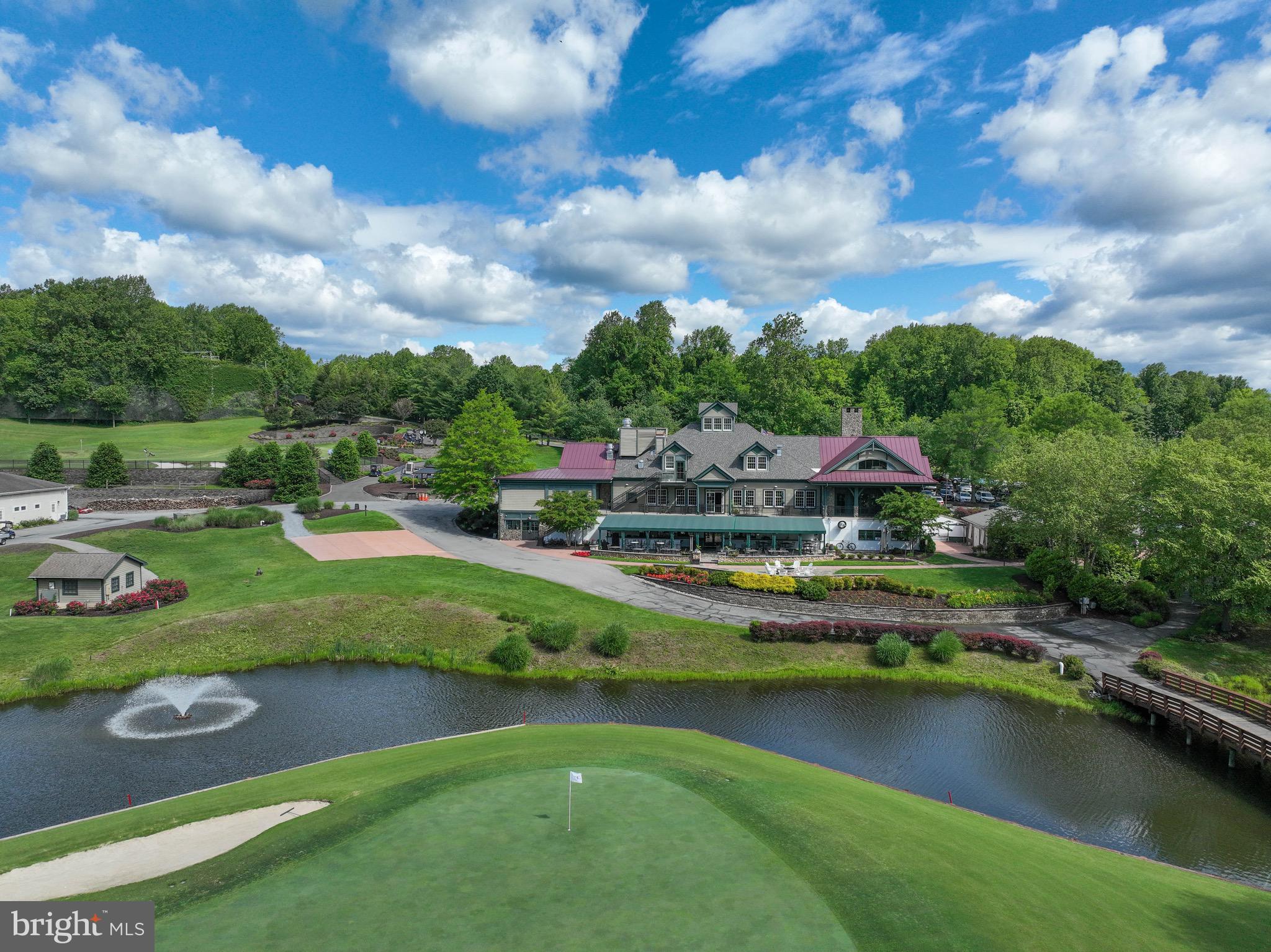SOUTH RIVER COLONY - Residential