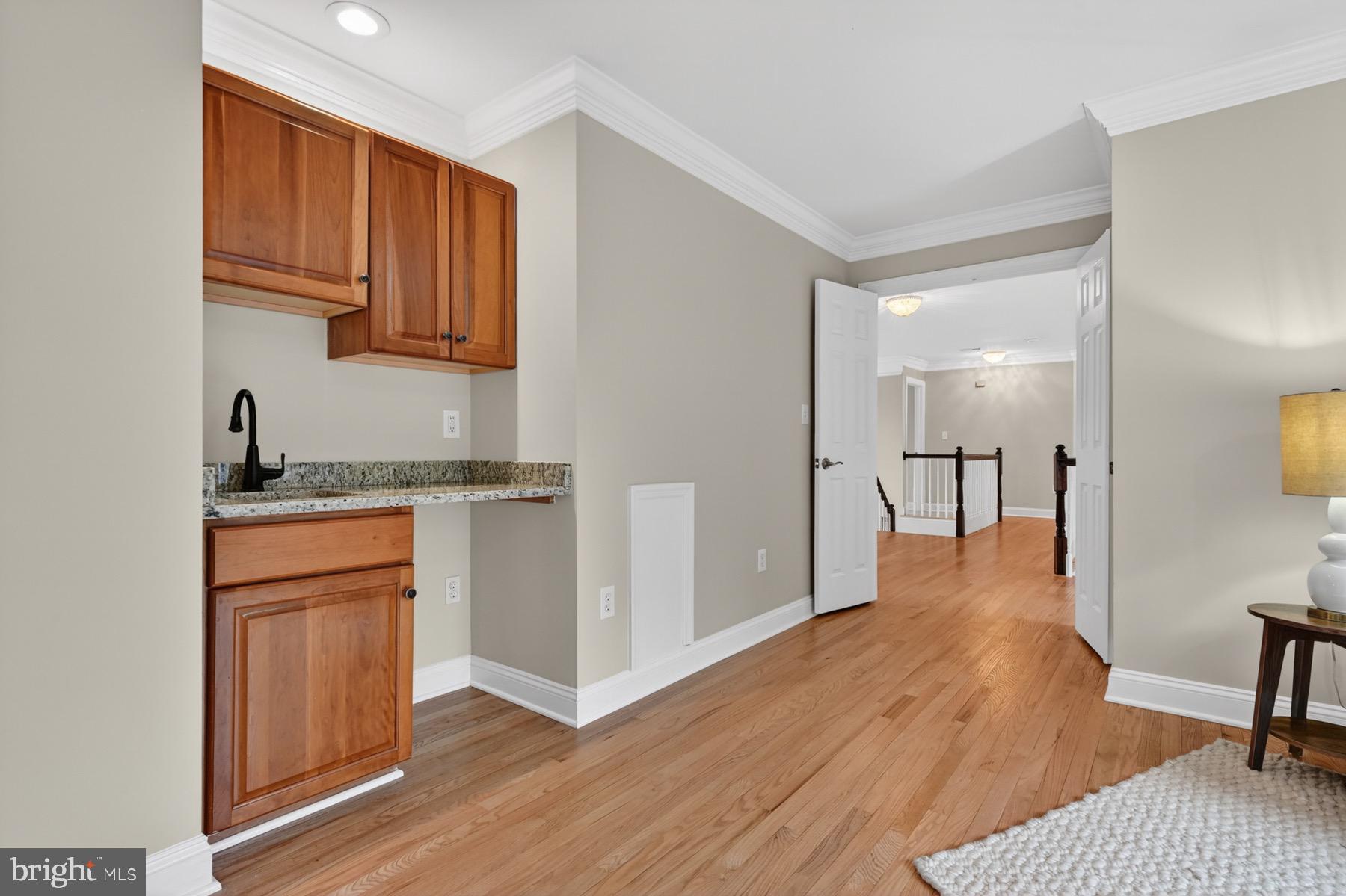 SOUTH RIVER COLONY - Residential