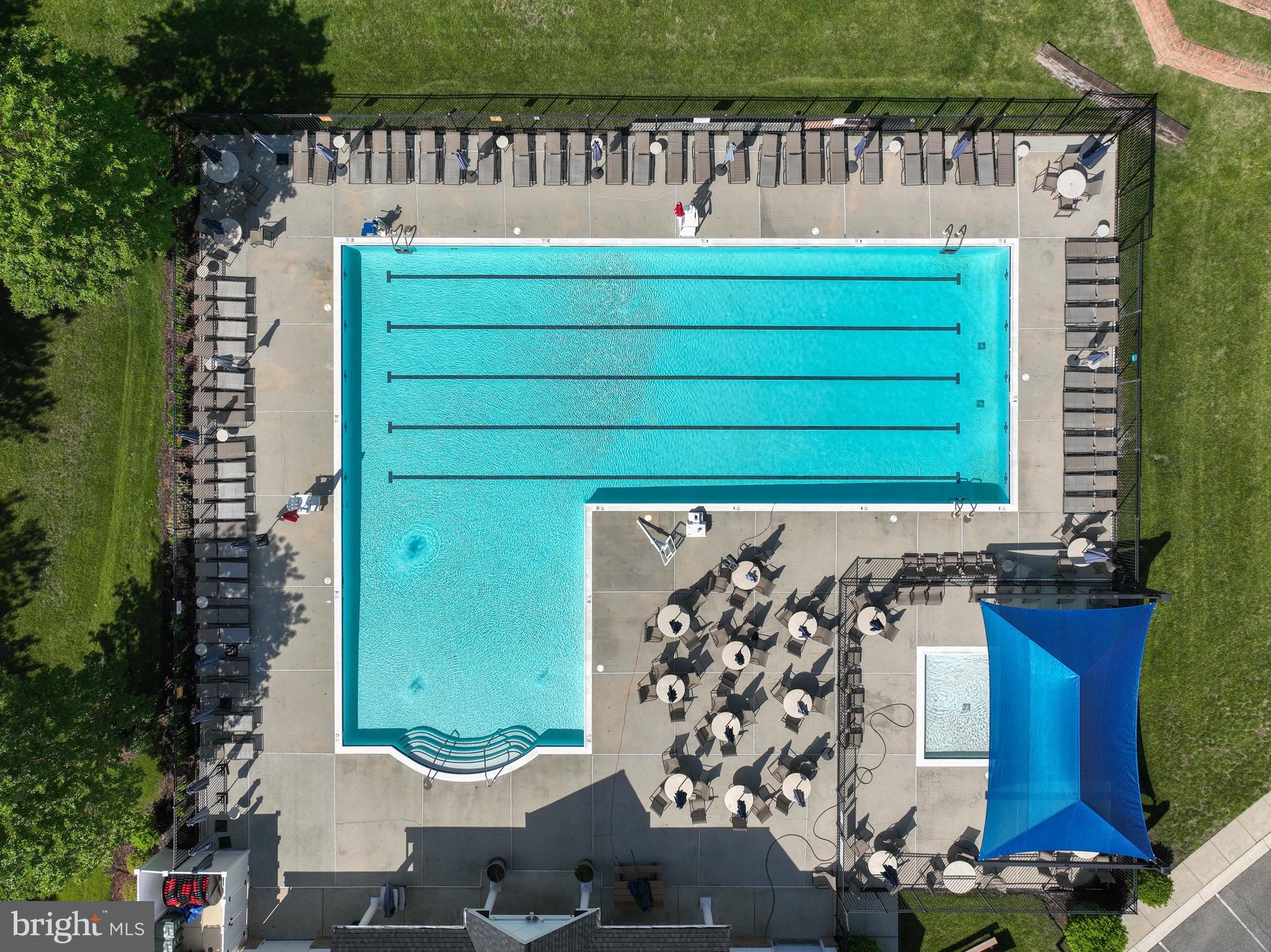 SOUTH RIVER COLONY - Residential