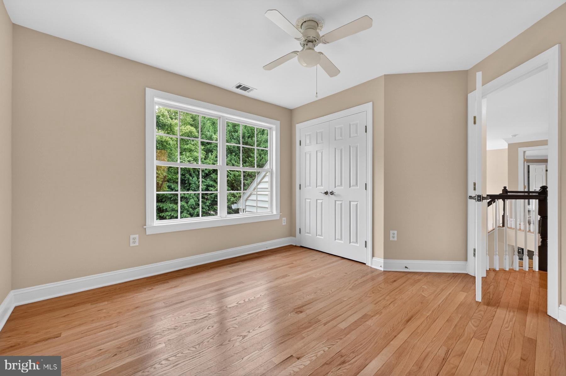SOUTH RIVER COLONY - Residential
