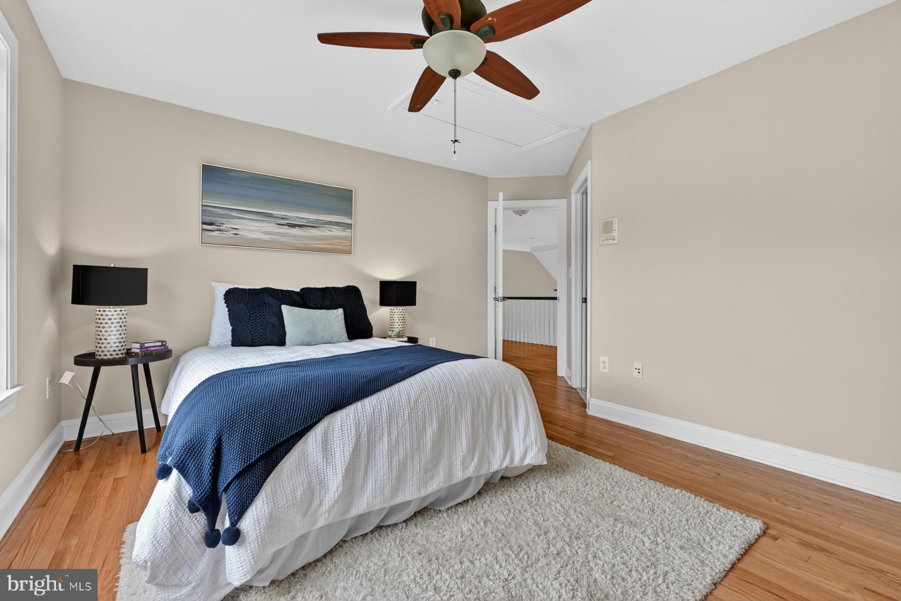 SOUTH RIVER COLONY - Residential