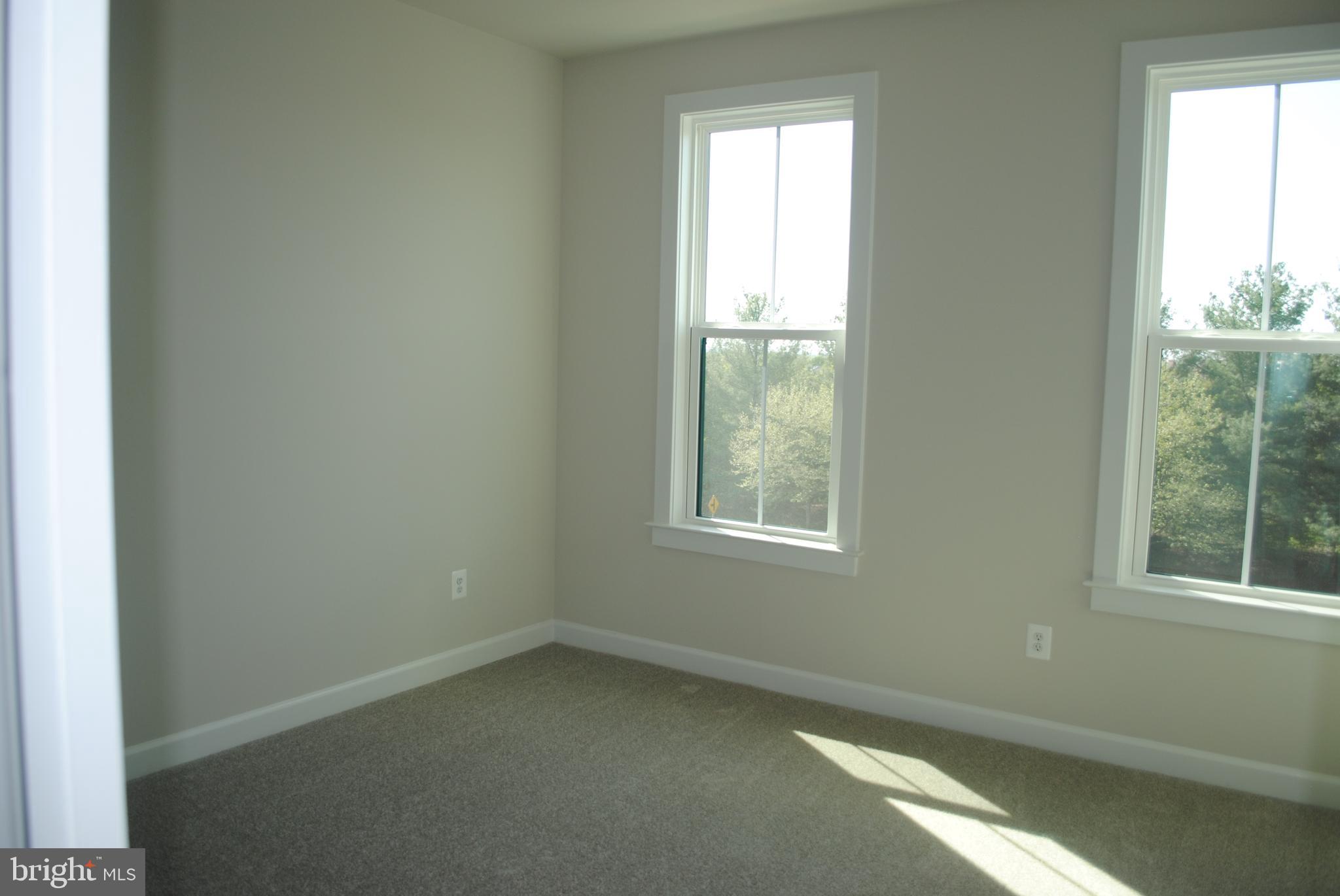 ASHBURN STATION - Residential Lease