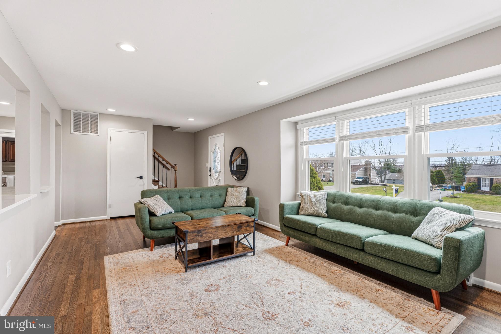 1211 GRAFTON SHOP ROAD