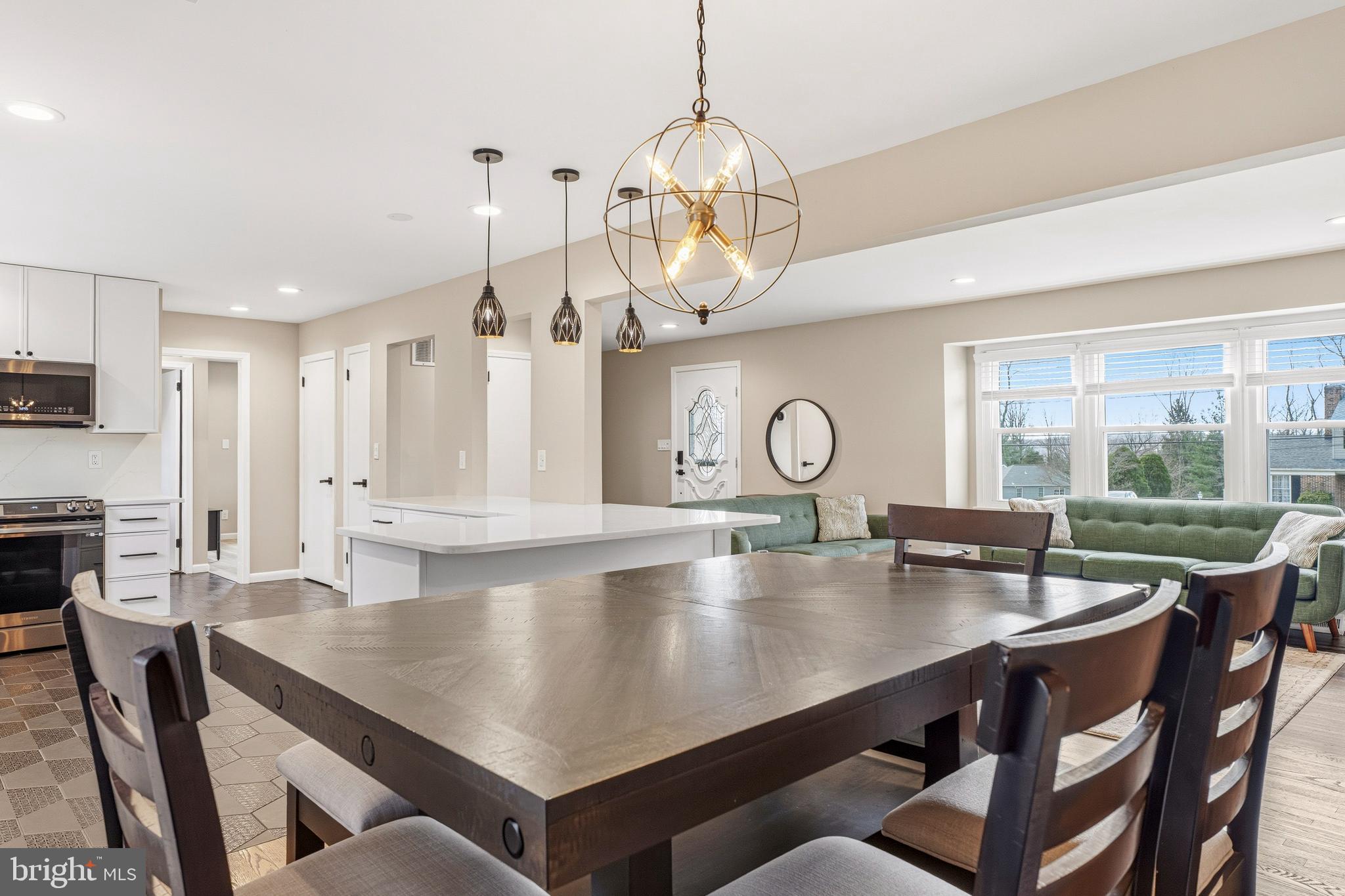 VALE HILLS - Residential