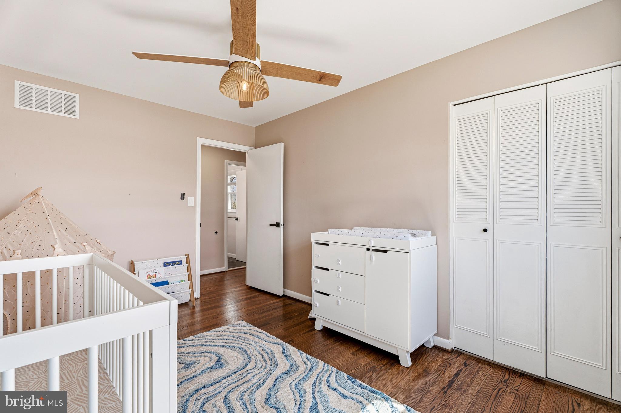 VALE HILLS - Residential