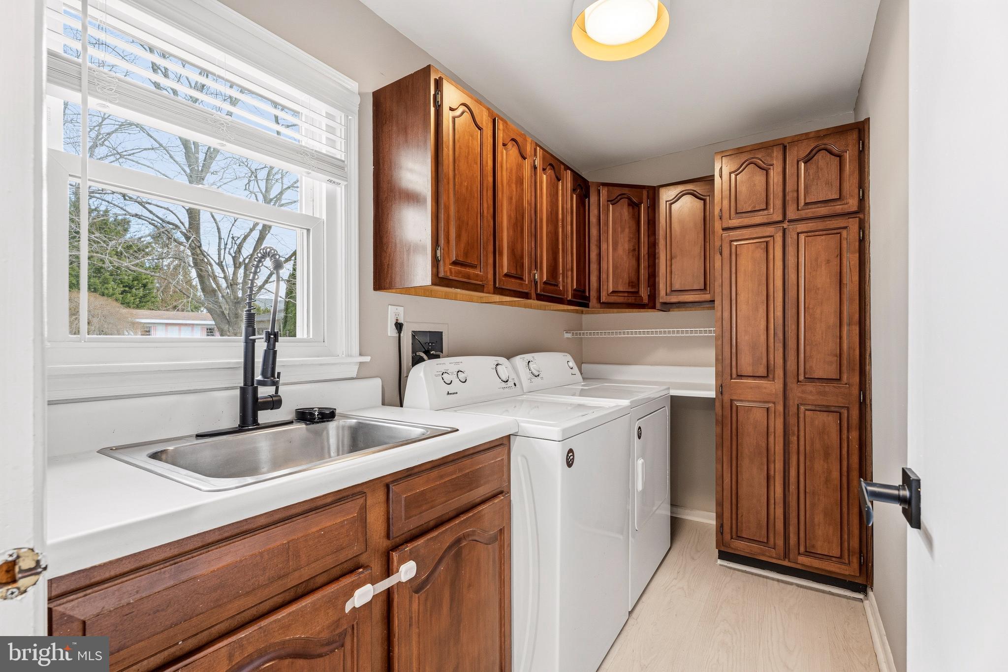 VALE HILLS - Residential