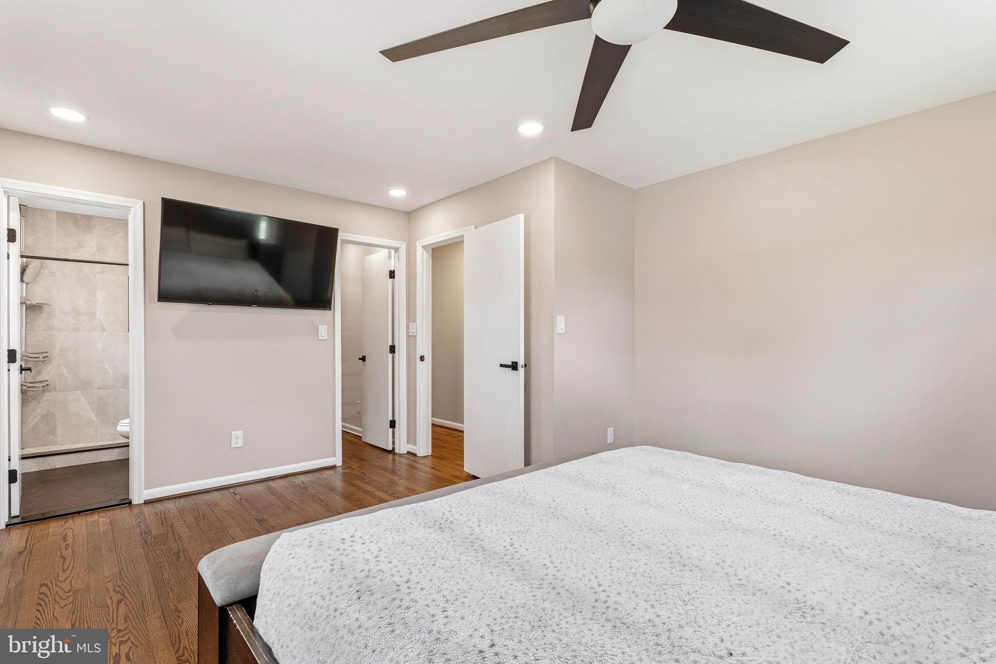 VALE HILLS - Residential