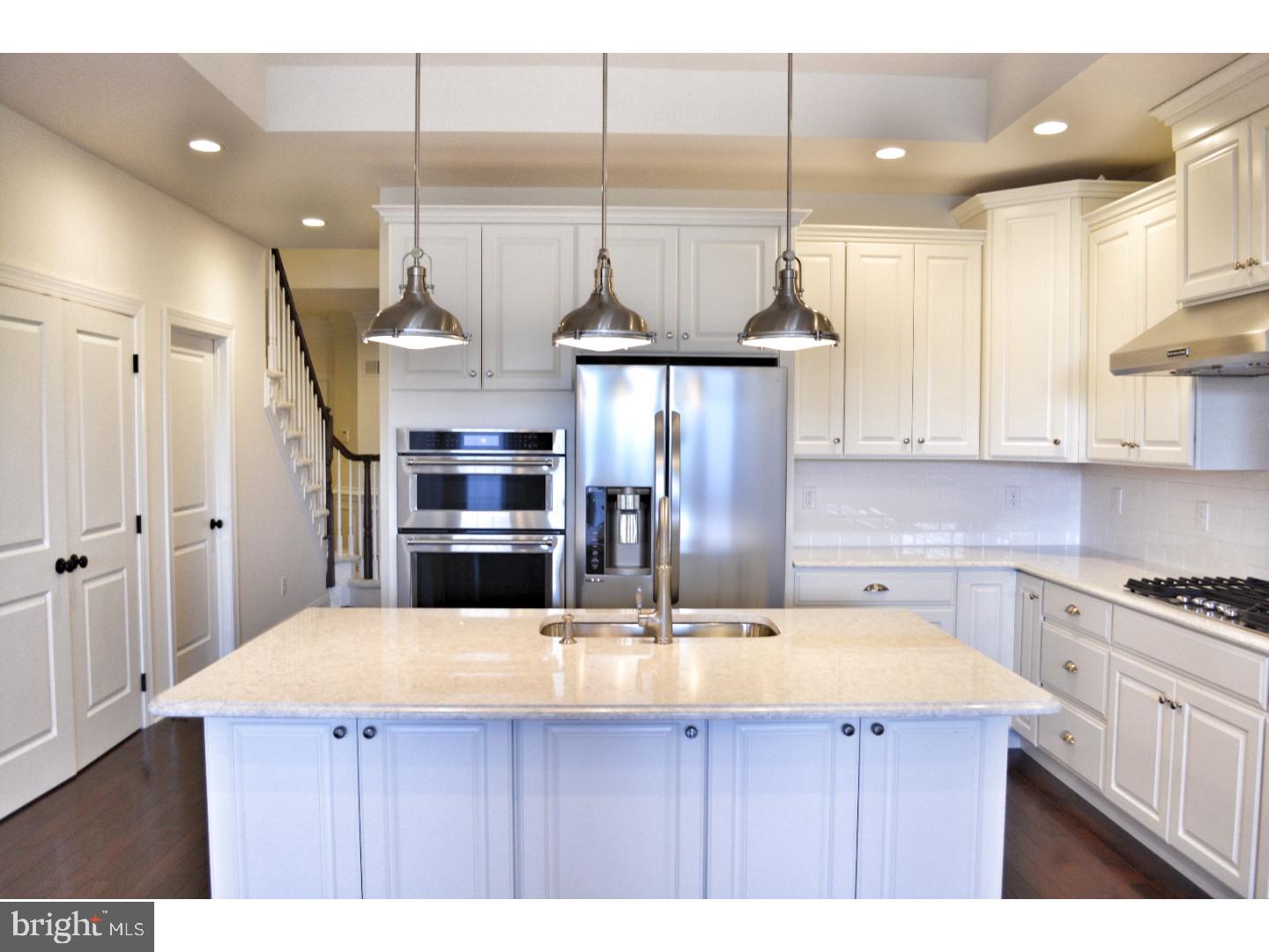 WHITE SPRINGS AT PROVIDENCE - Residential Lease