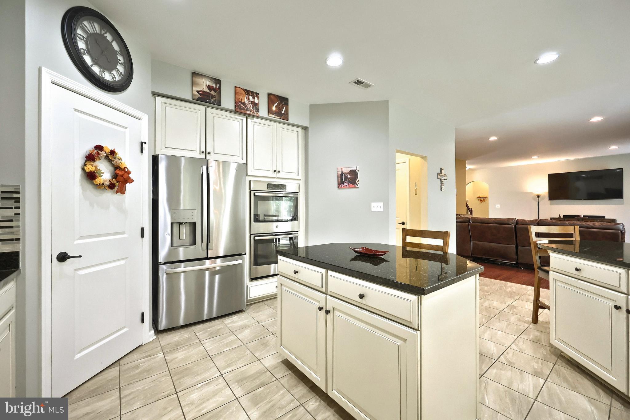 HIGH POINTE NORTH - Residential