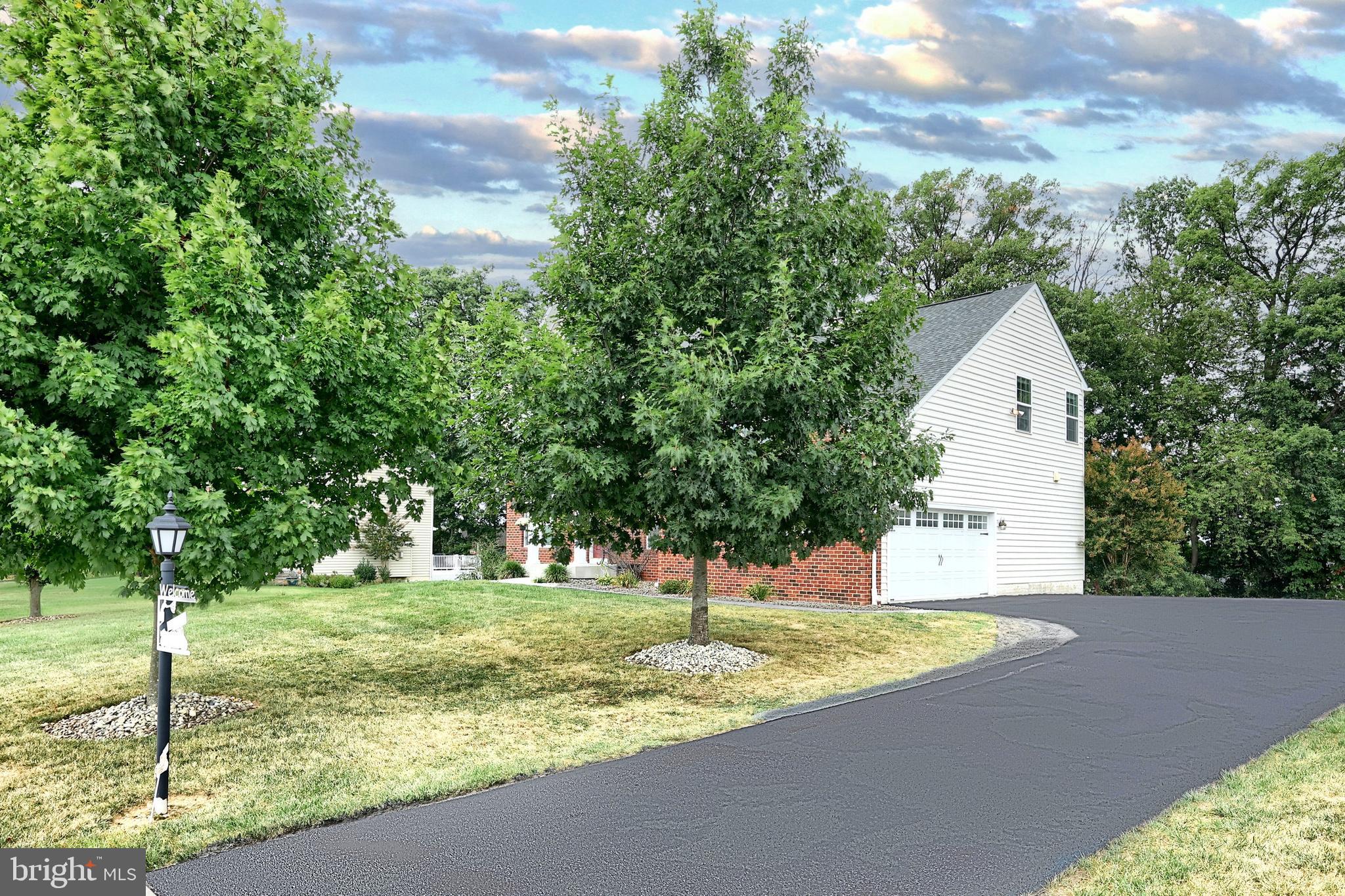 HIGH POINTE NORTH - Residential