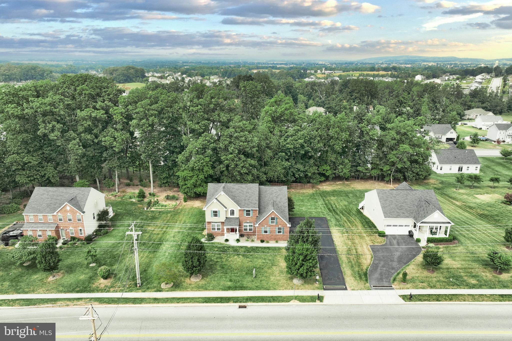 4261 GRANDVIEW ROAD