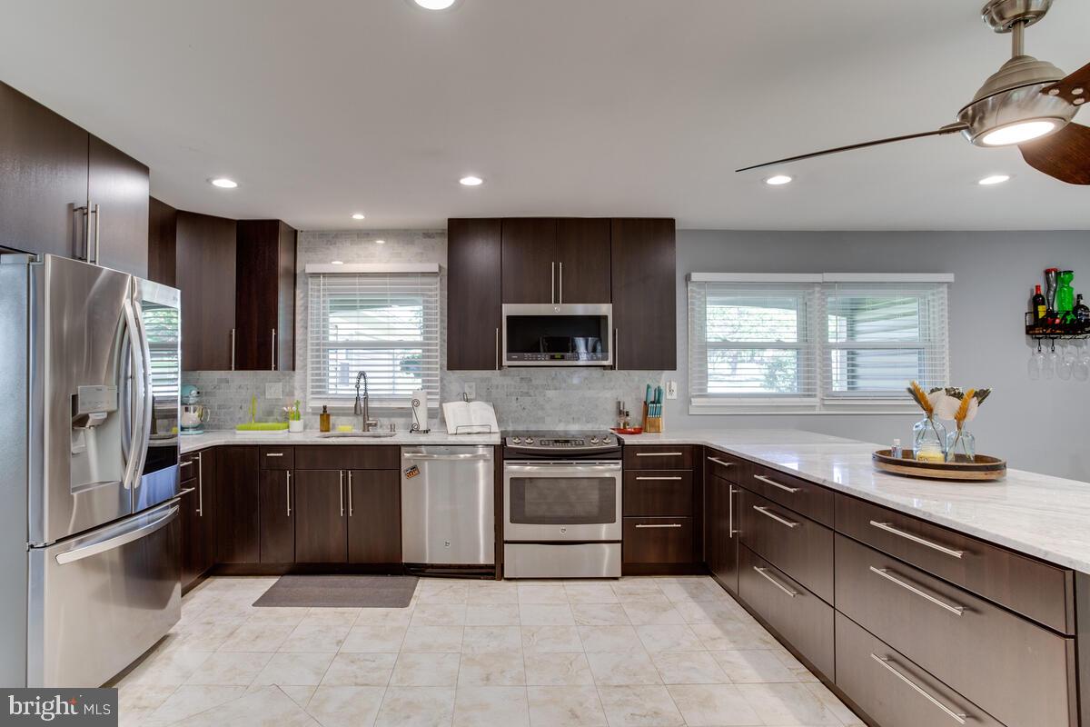 WHITEHALL AT BELAIR - Residential