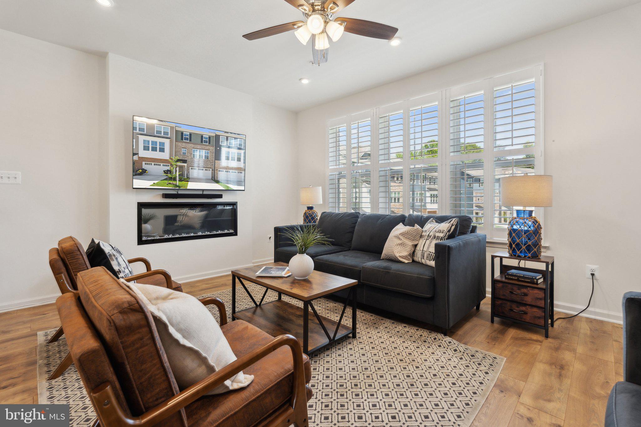 7836 HOPE COURT